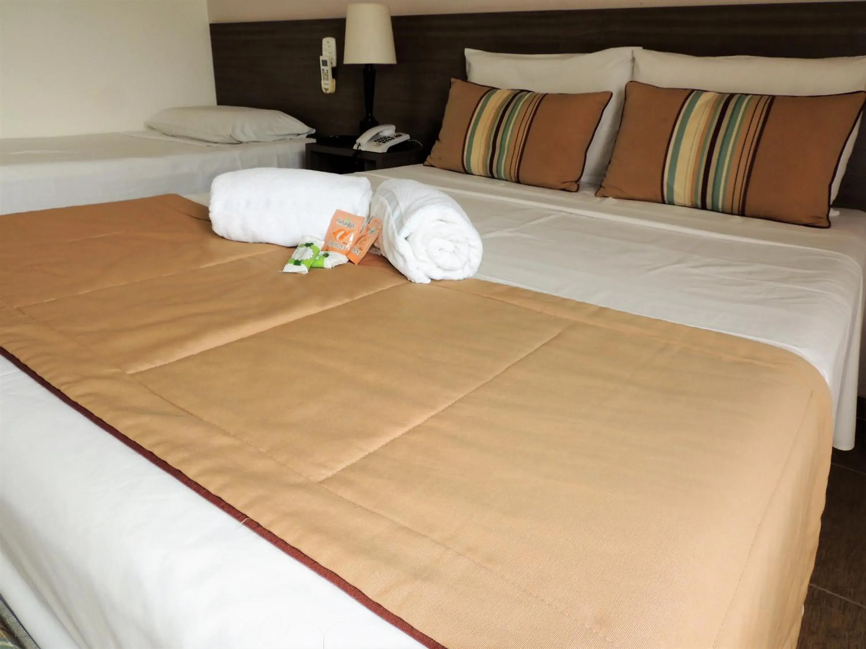 Deluxe Family Suite in Hotel Água Viva - Cachoeira Paulista - SP - Próximo a Canção Nova Deluxe Family Suite in Hotel Água Viva - Cachoeira Paulista - SP - Próximo a Canção Nova