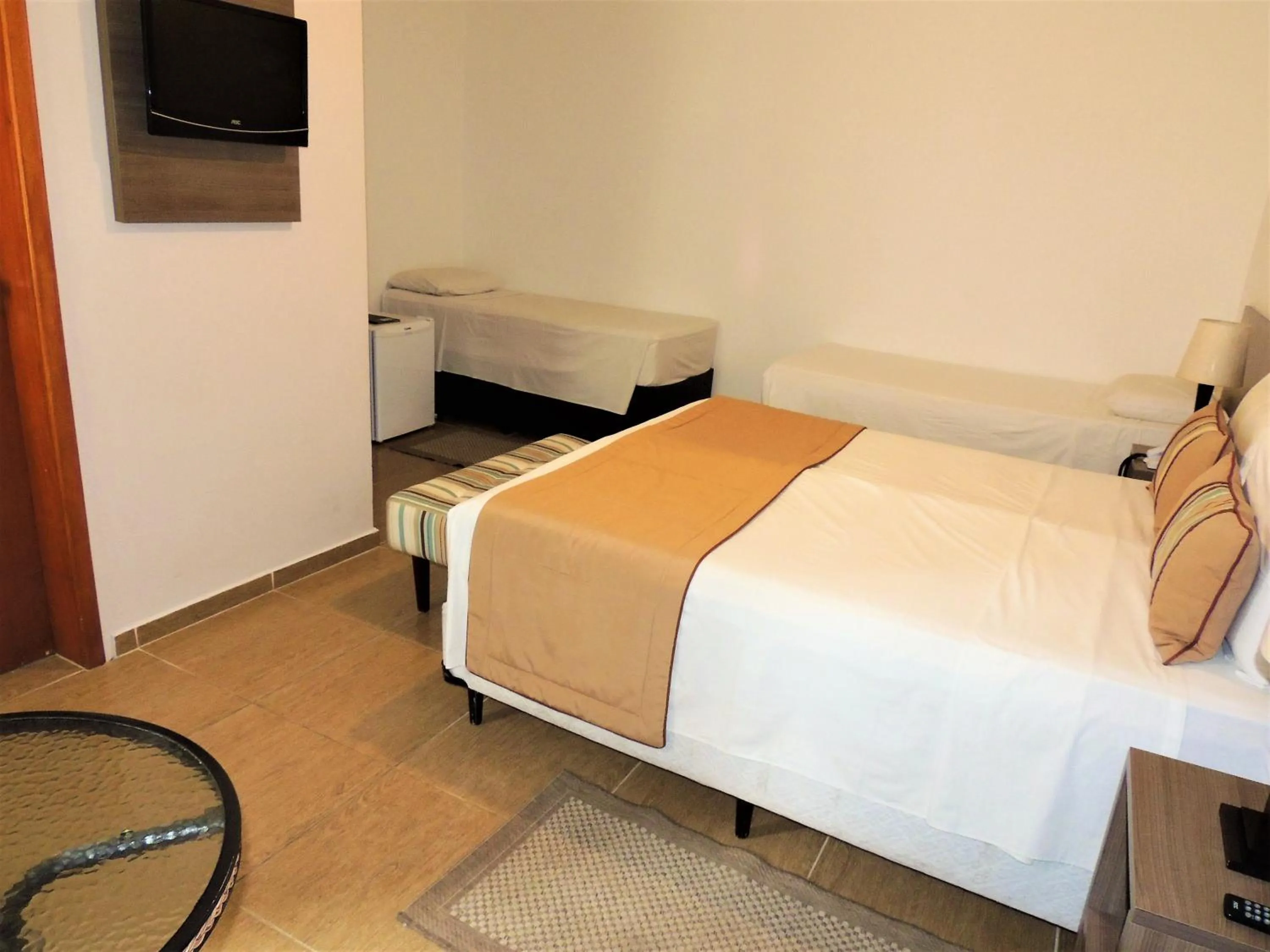 Bed in Hotel Água Viva - Cachoeira Paulista - SP - Próximo a Canção Nova