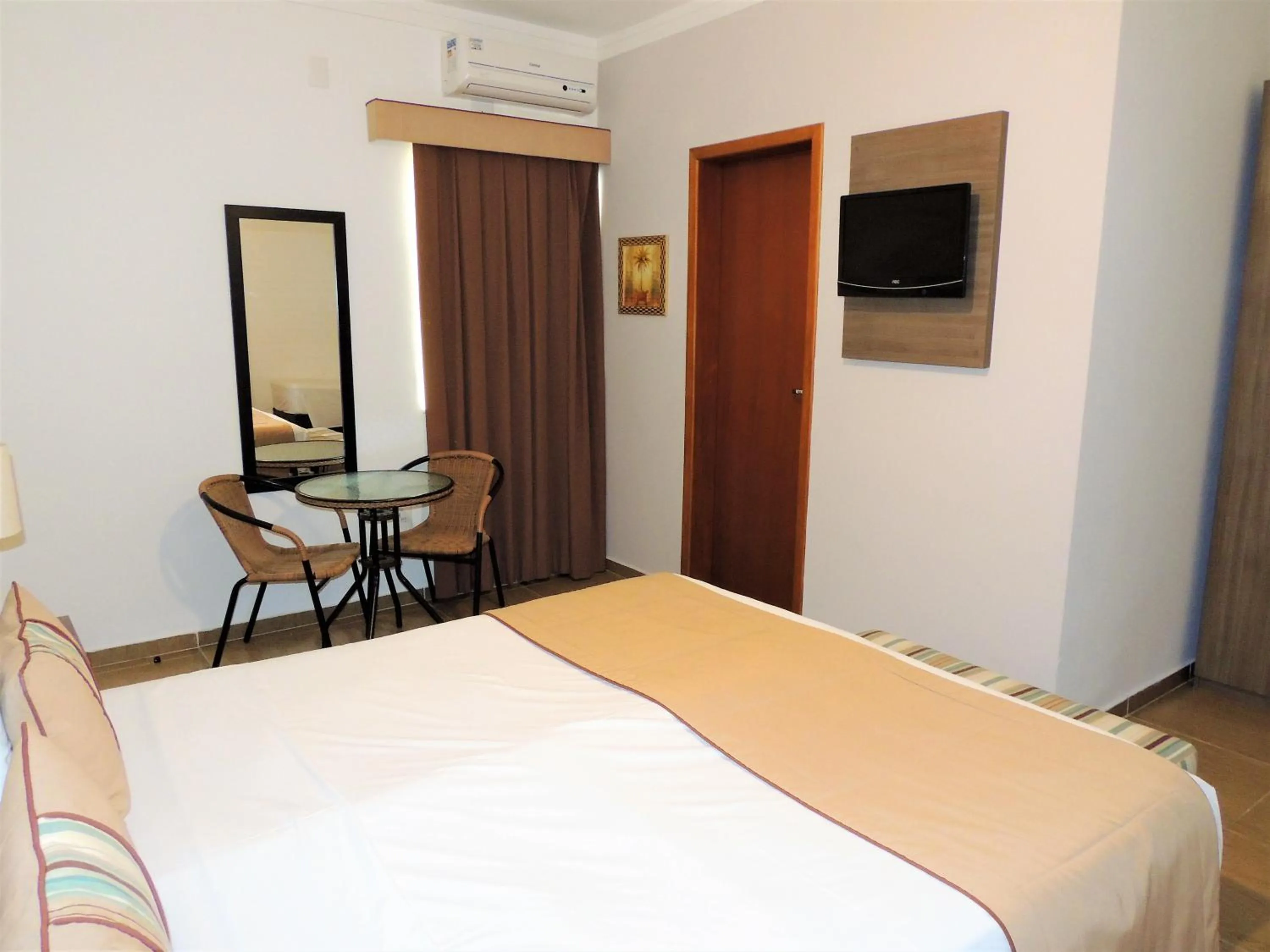 Bed in Hotel Água Viva - Cachoeira Paulista - SP - Próximo a Canção Nova