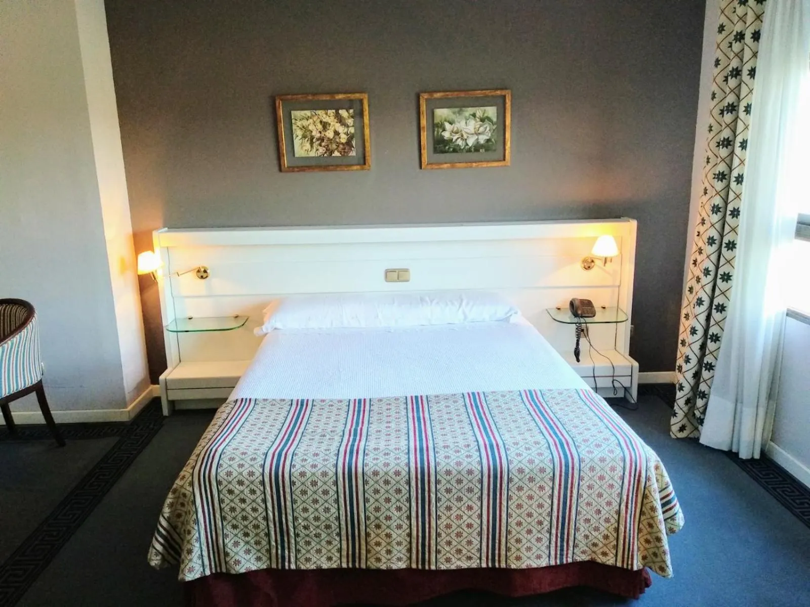 Decorative detail, Bed in Hotel Las Cigüeñas