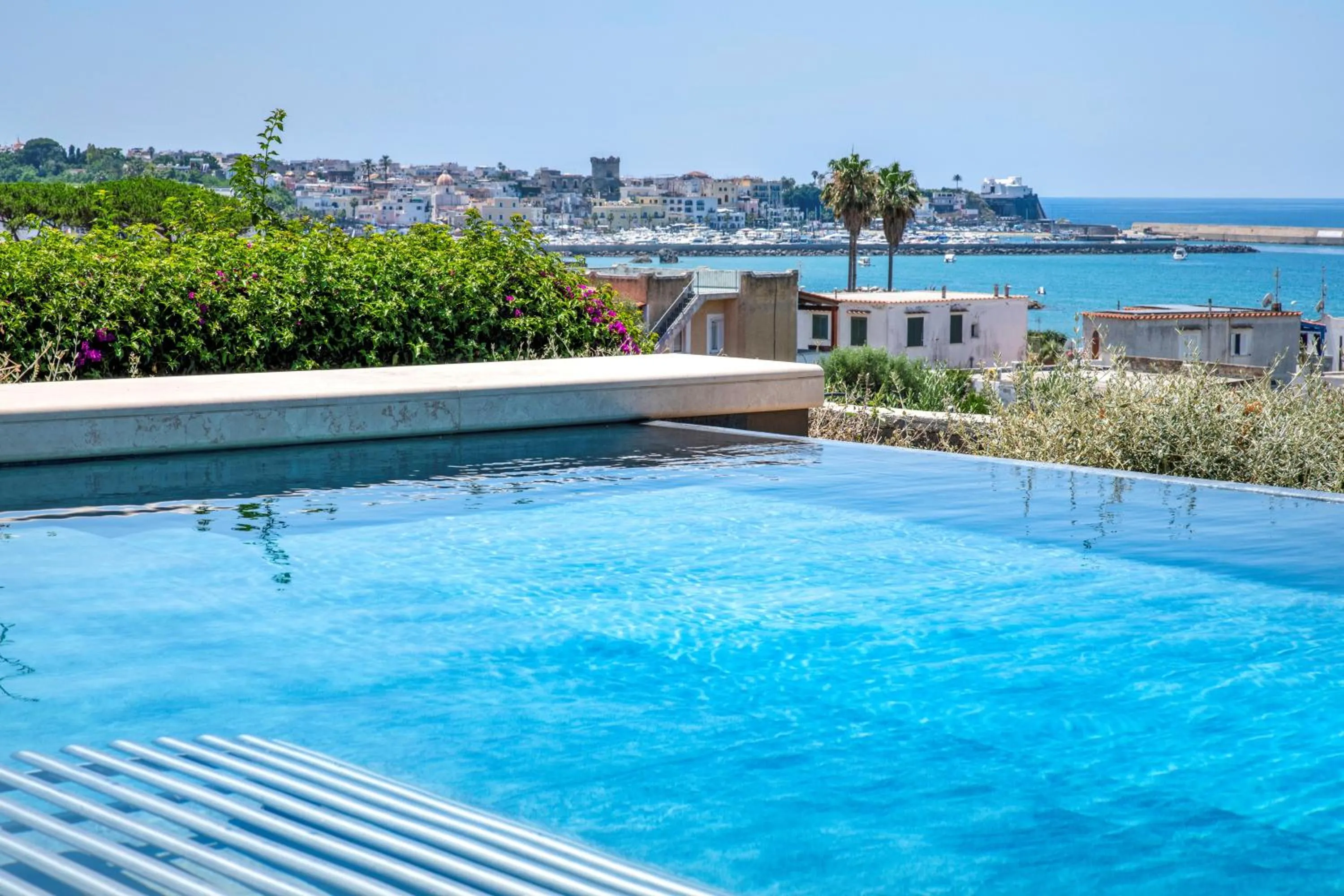 Swimming pool in OraBlu Exclusive Villas