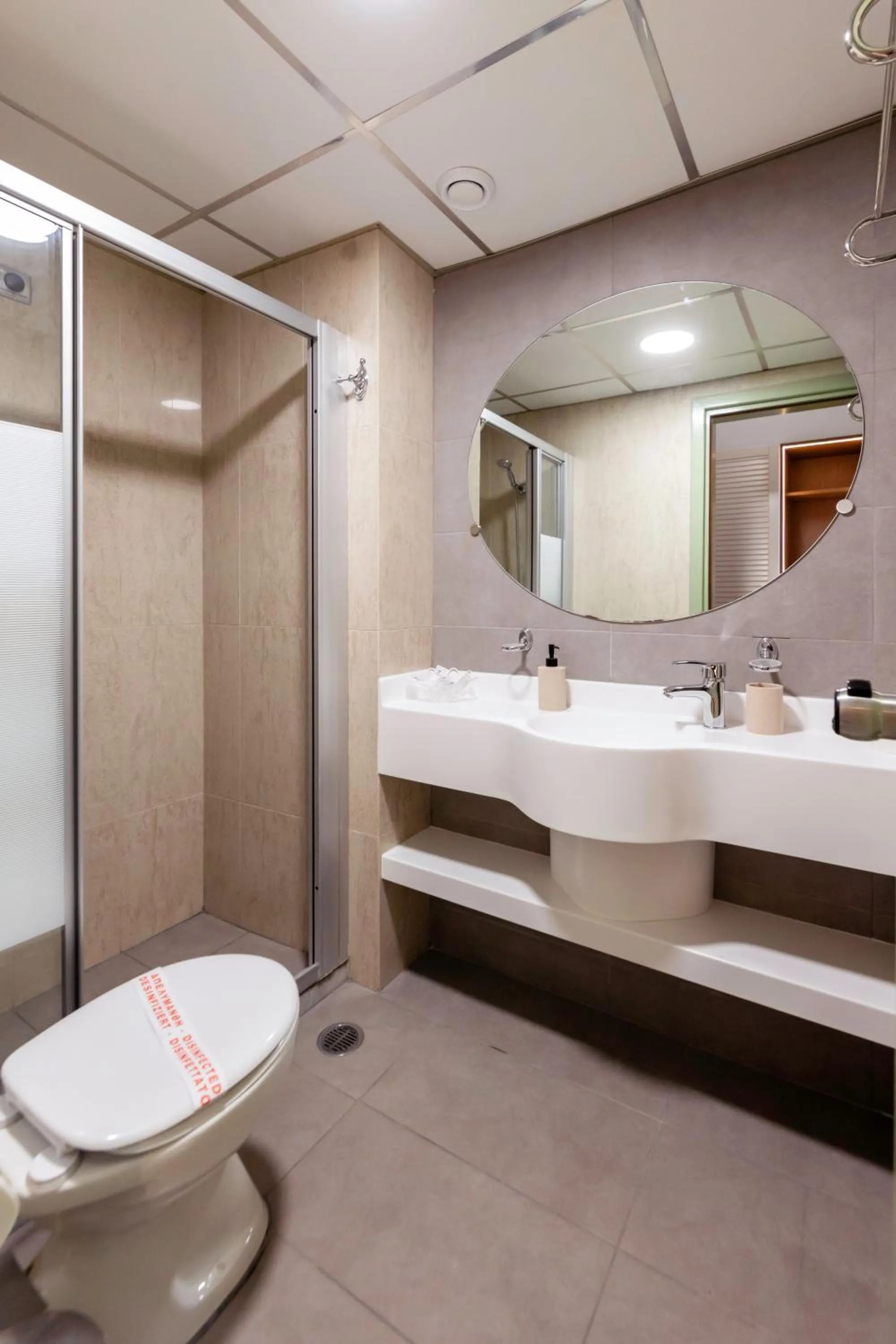 Shower in Messinian Bay