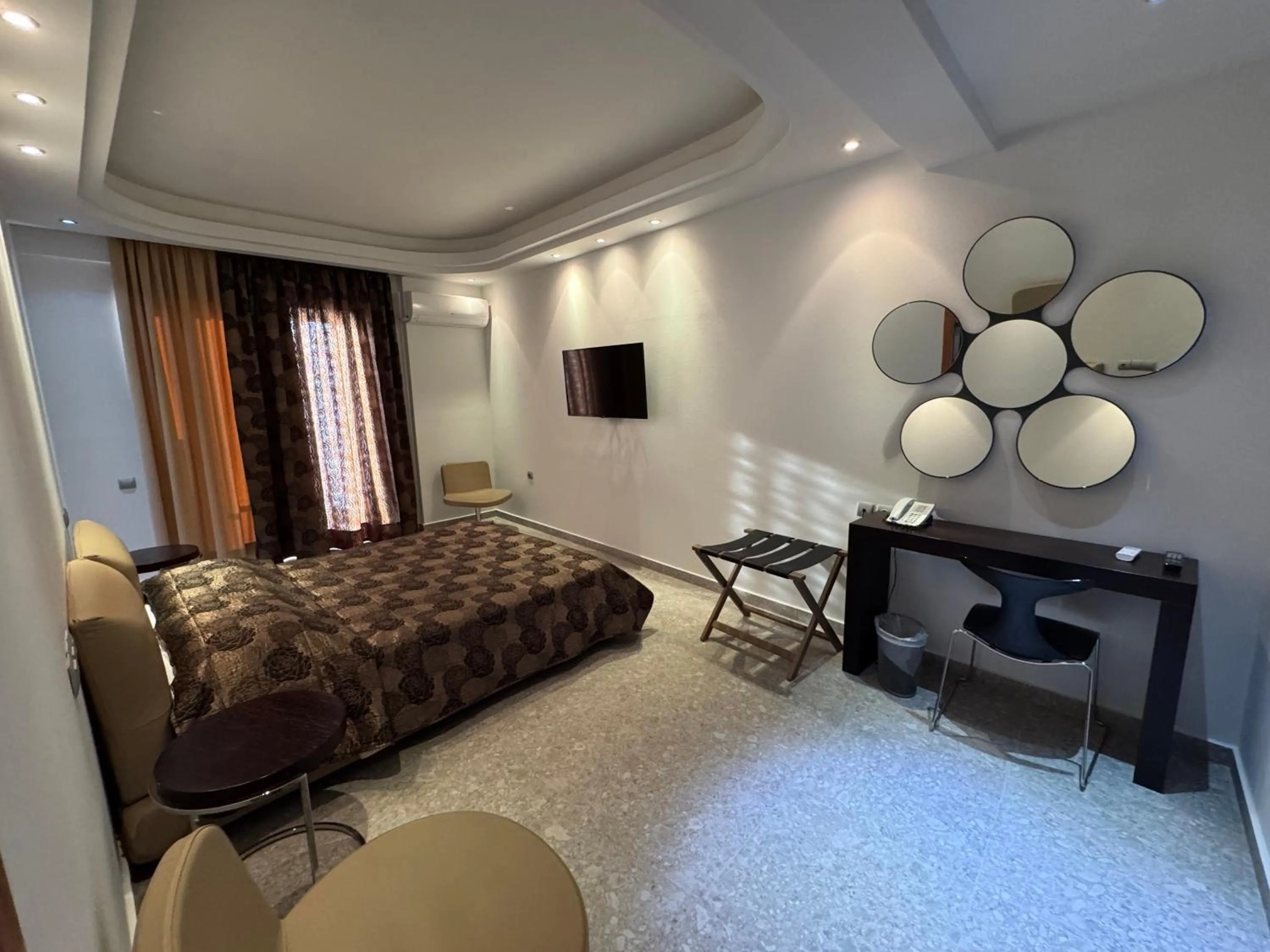 Bedroom, Bed in Messinian Bay