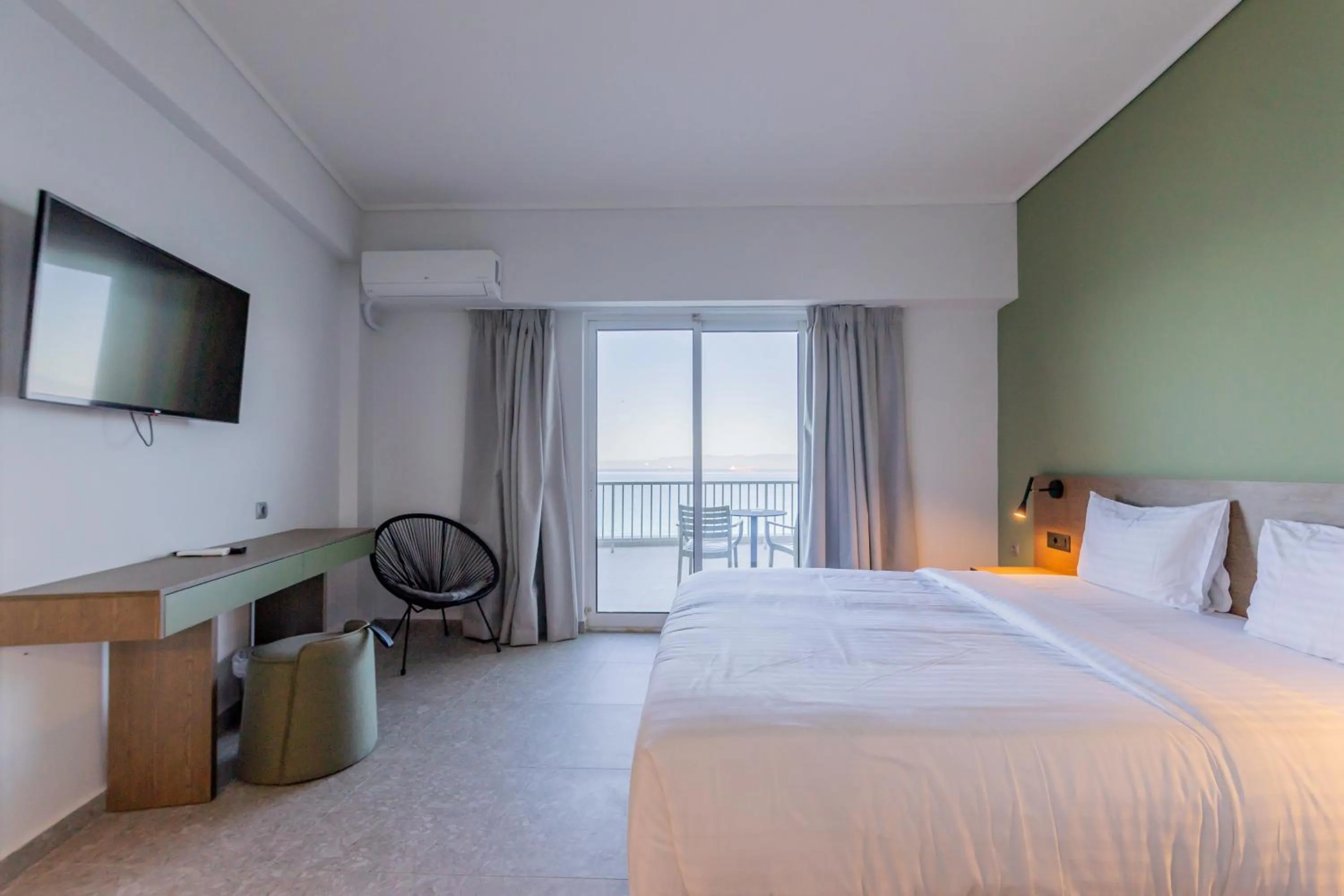 Bed in Messinian Bay