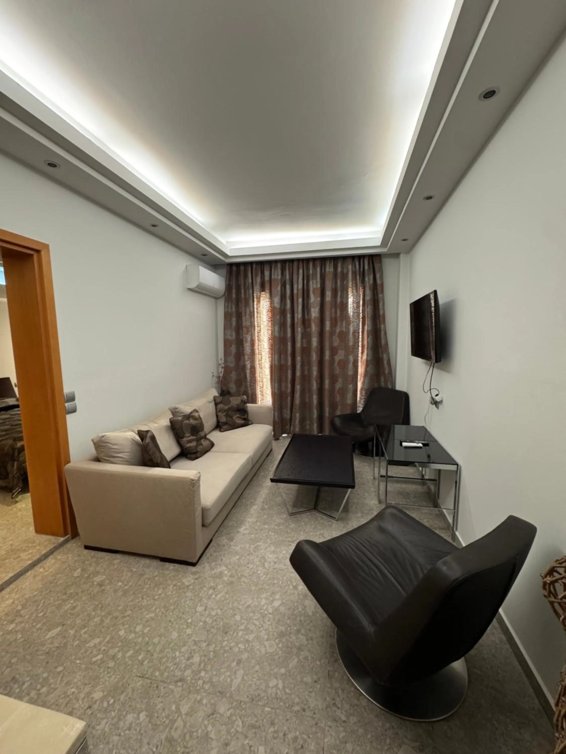 TV and multimedia in Messinian Bay