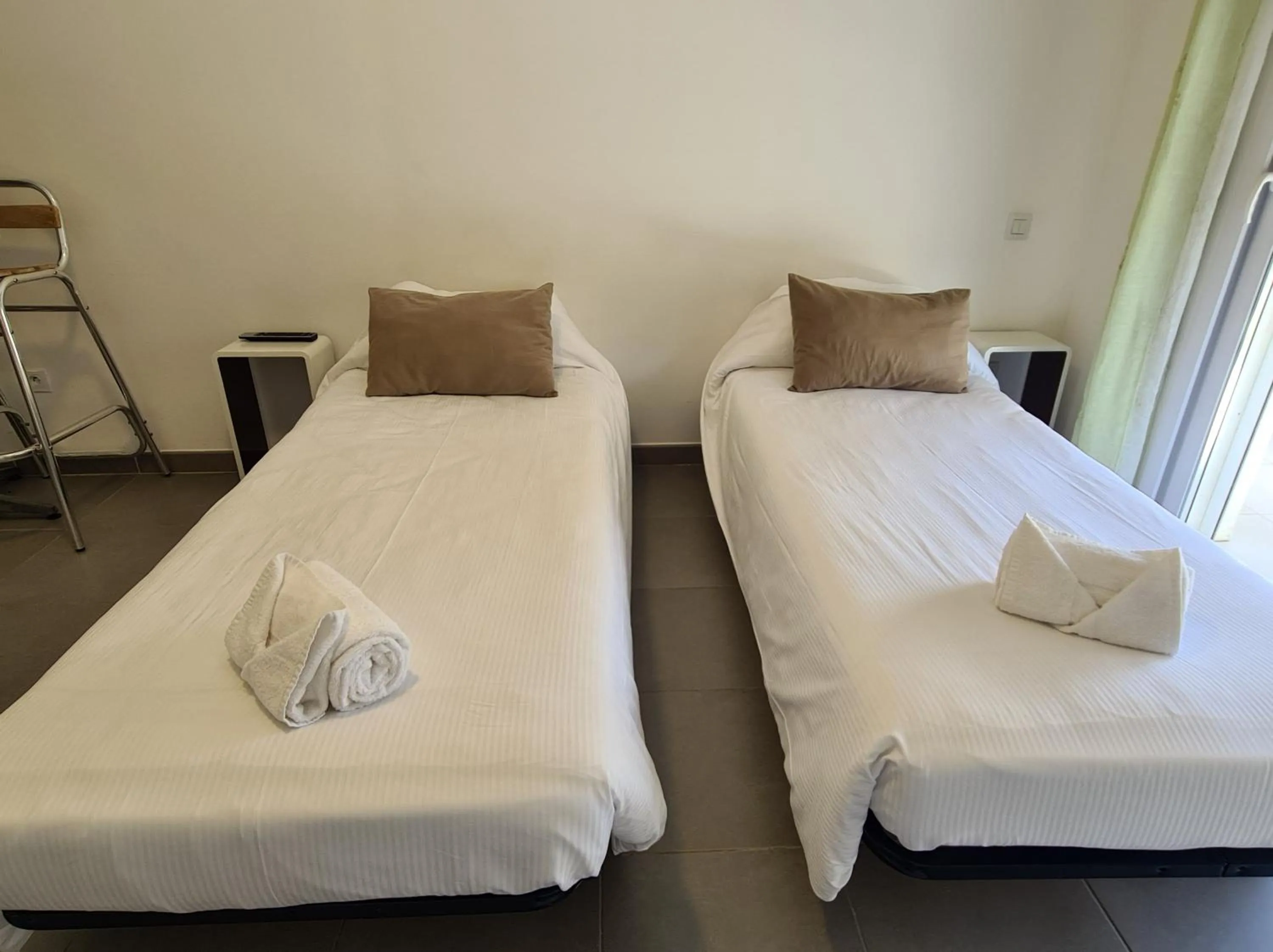 View (from property/room), Bed in Park & Suites Village Gorges de l'Hérault-Cévennes