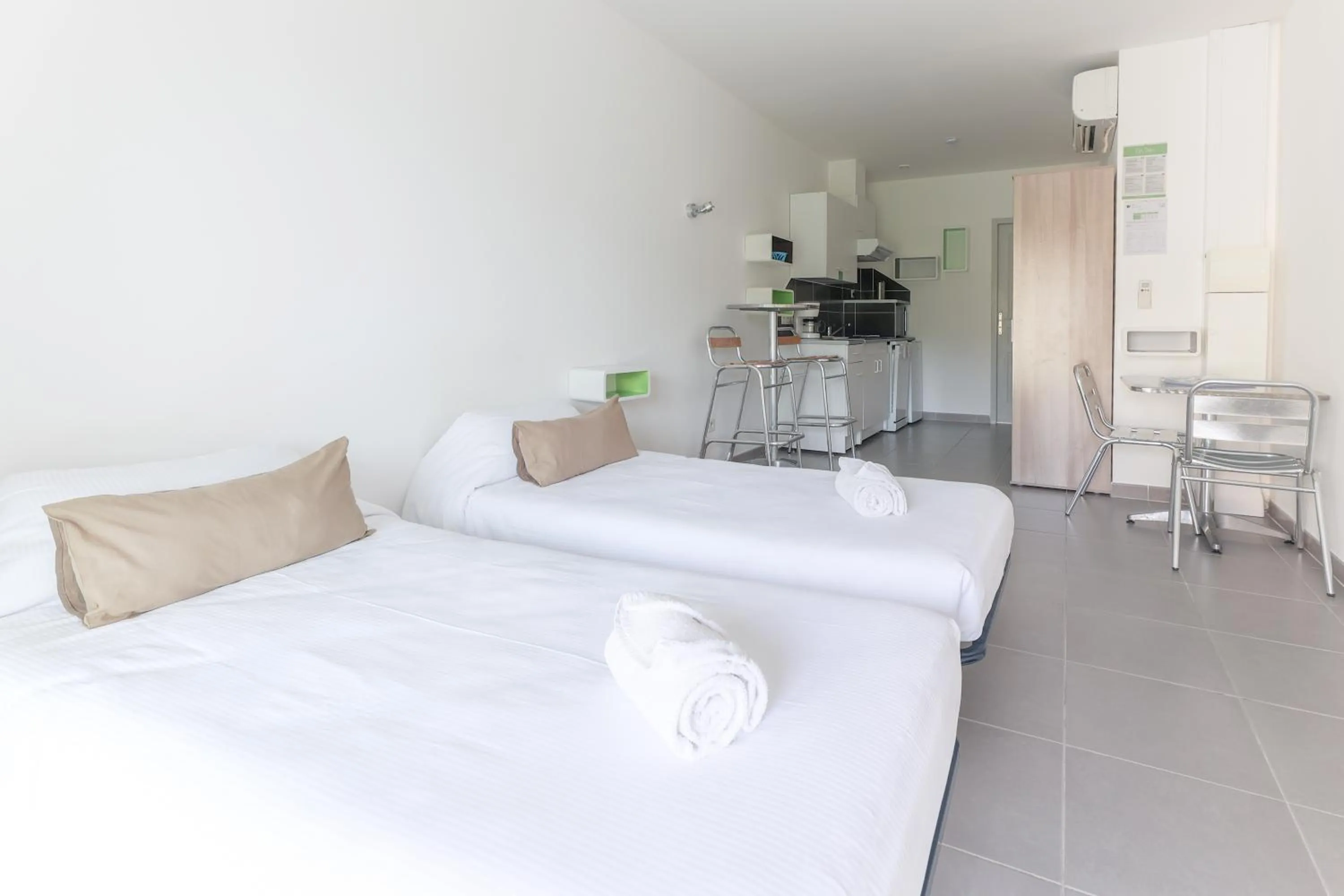 Bed in Park & Suites Village Gorges de l'Hérault-Cévennes