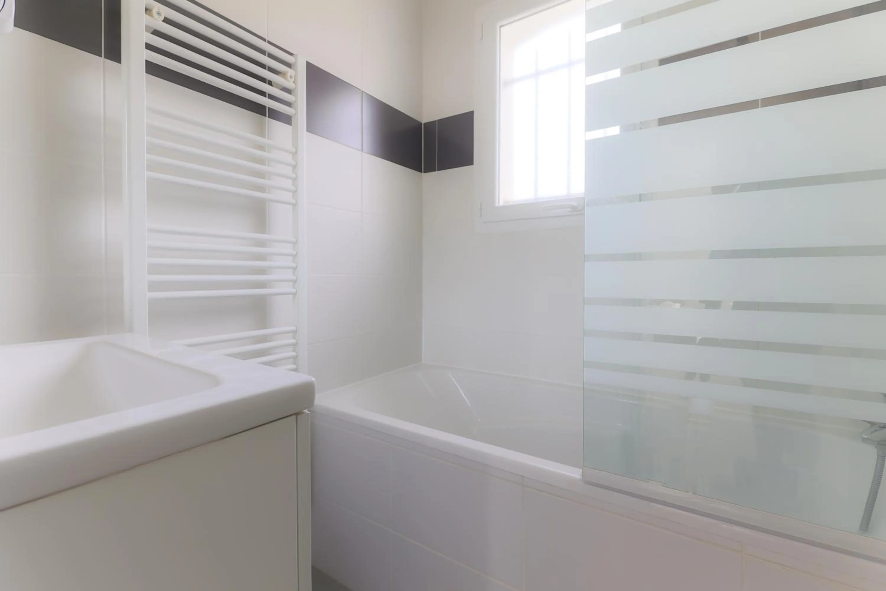 Bathroom in Park & Suites Village Gorges de l'Hérault-Cévennes