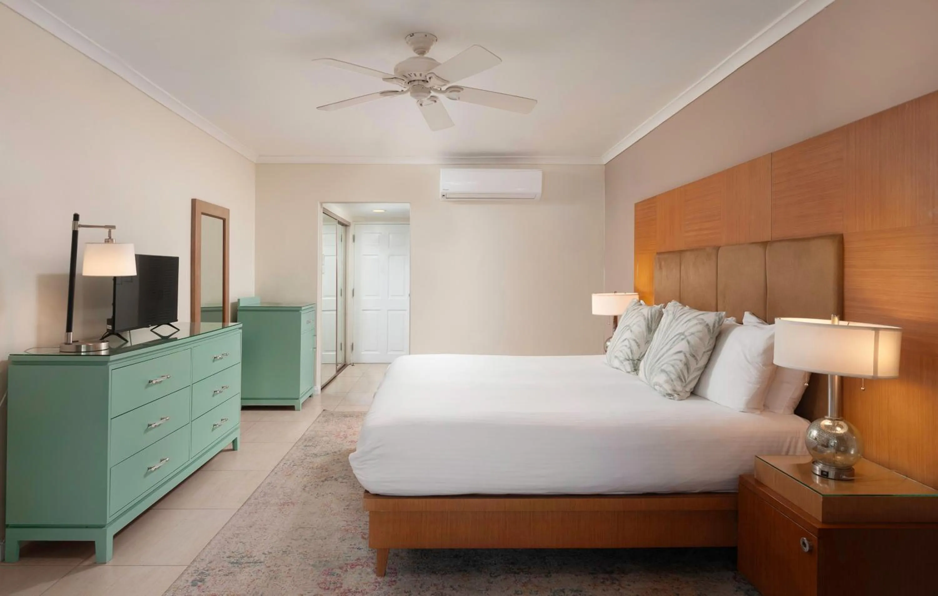 Bed in Mango Bay All Inclusive