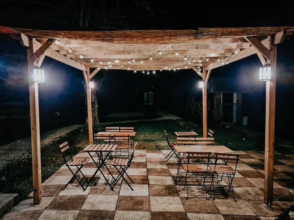 Patio in Auberge de la Rivière
