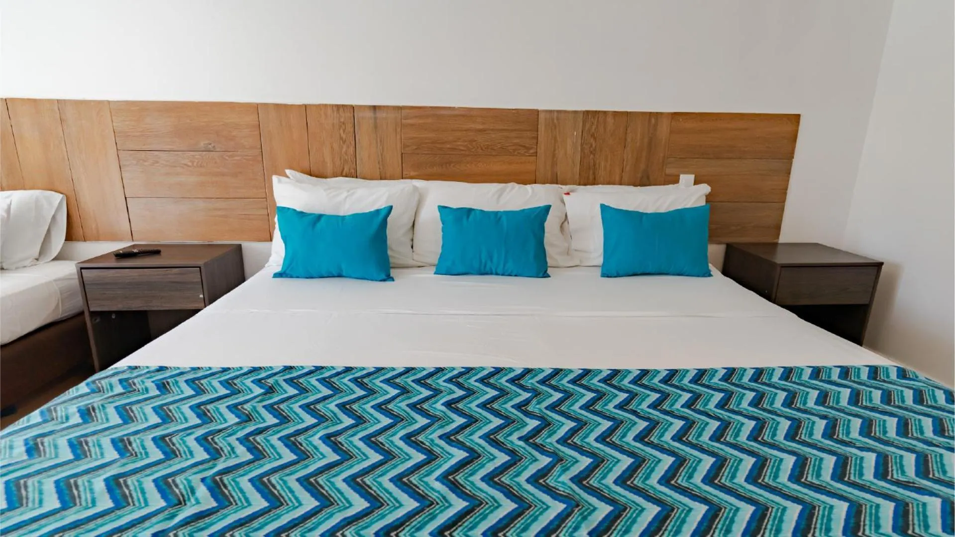 Bed in Hotel Blue Cove by On vacation