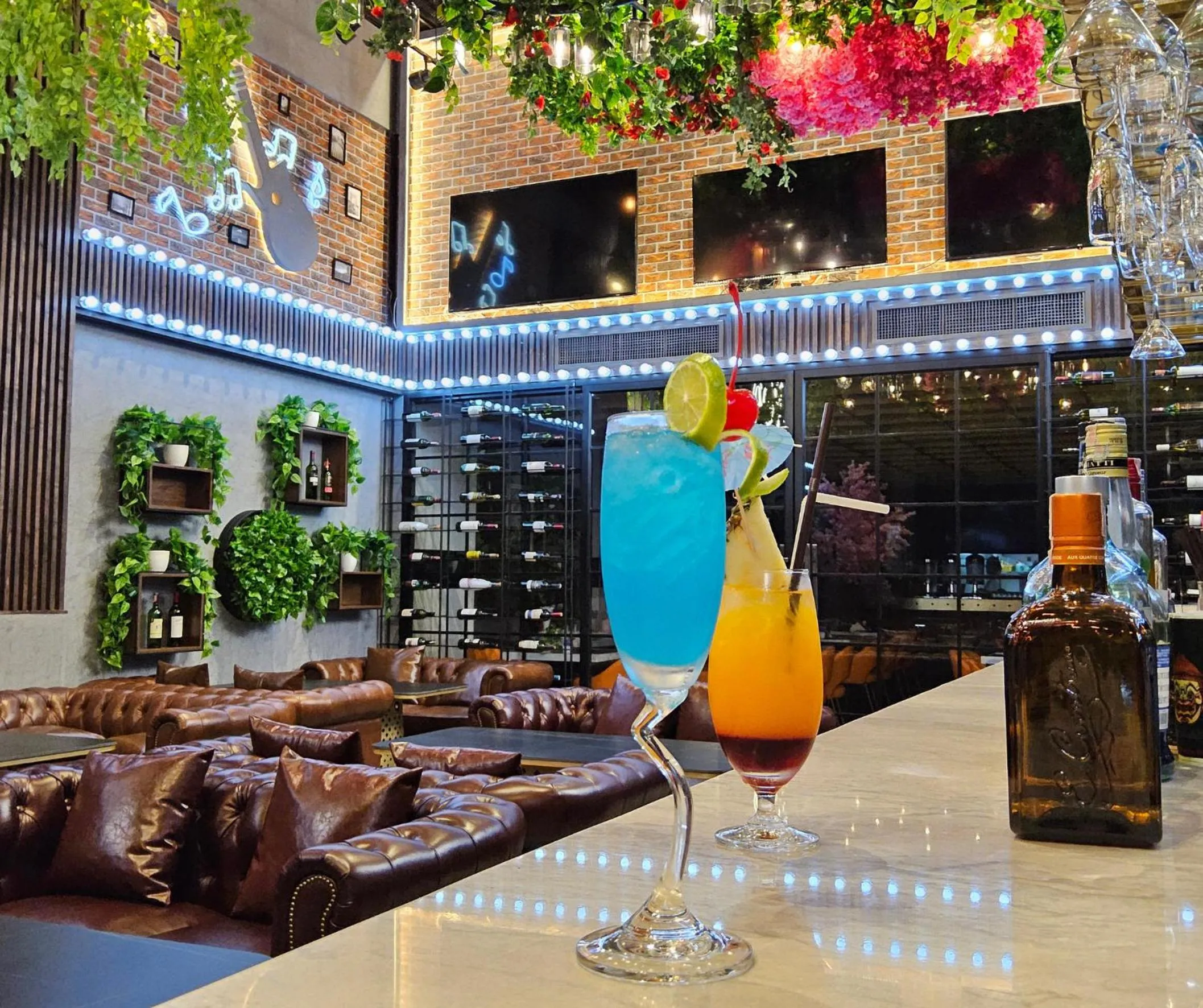 Restaurant/places to eat in XQ Pattaya Hotel