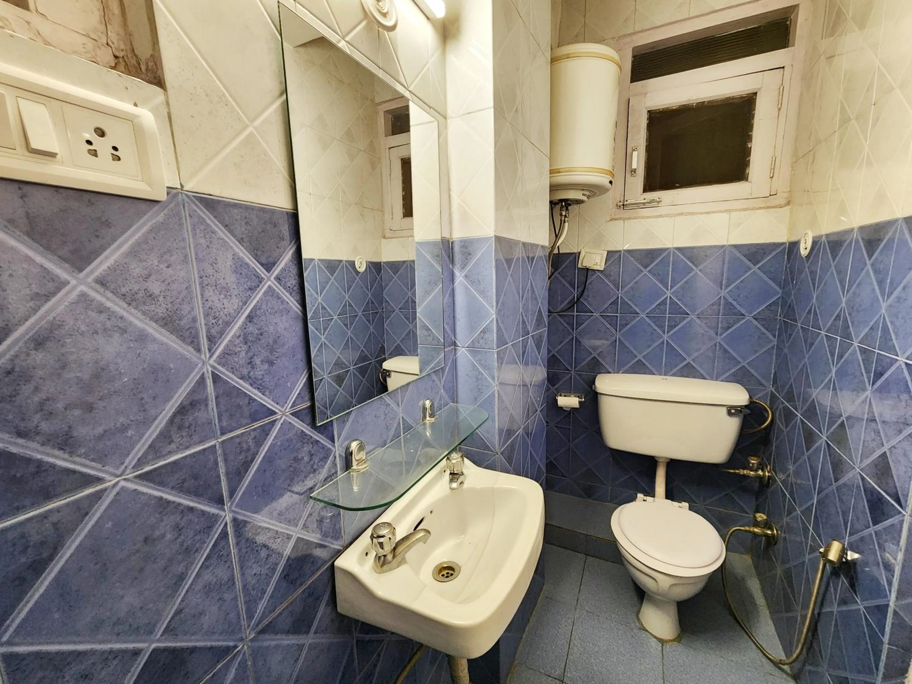 Hotel Pineview Shimla