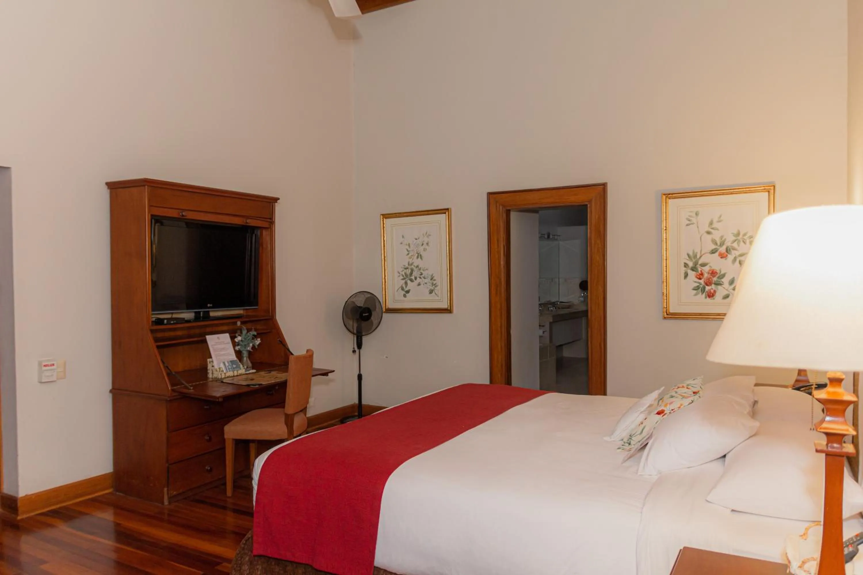 TV and multimedia, Bed in Casa Hacienda San Jose