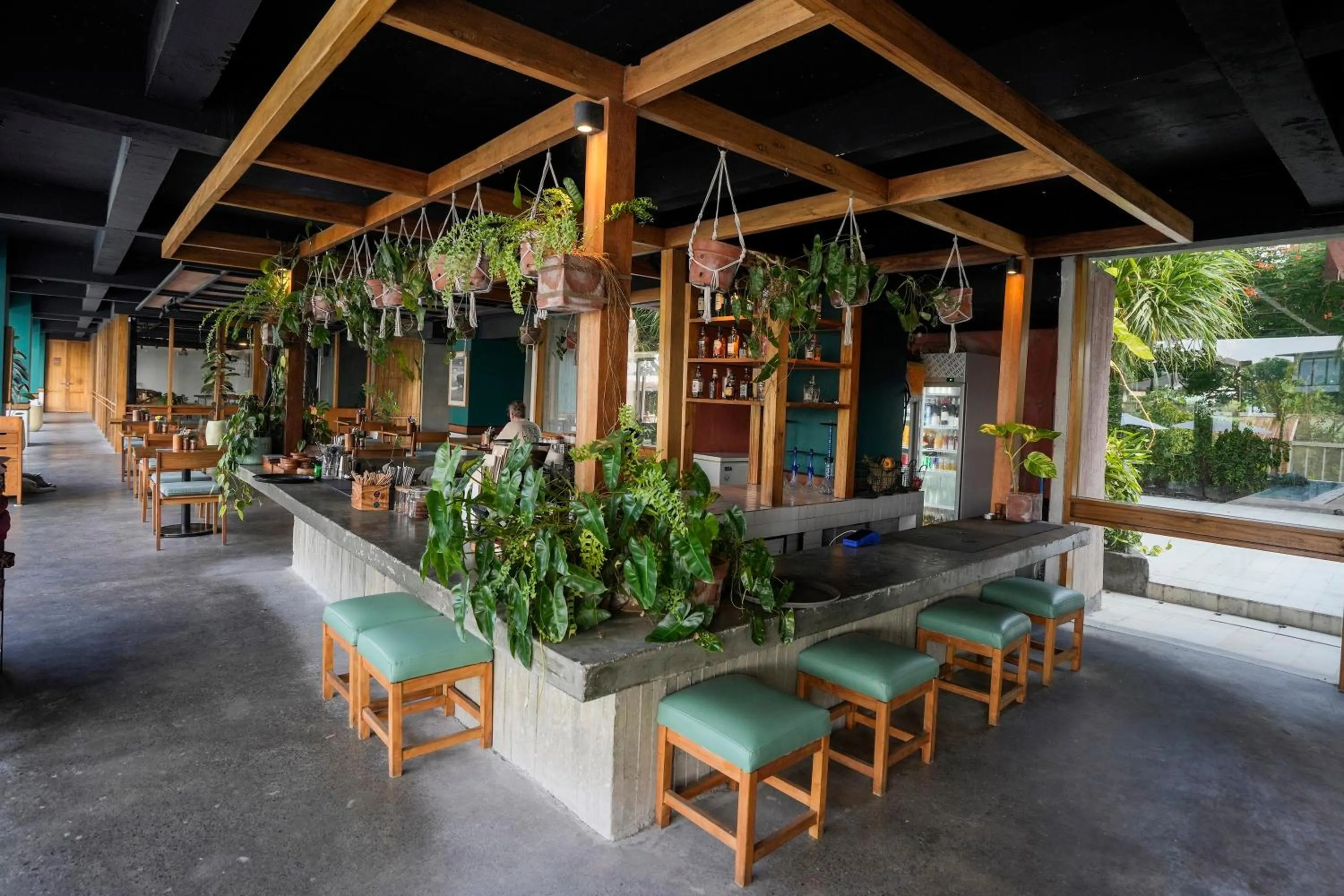 Restaurant/places to eat in Shore Amora Canggu