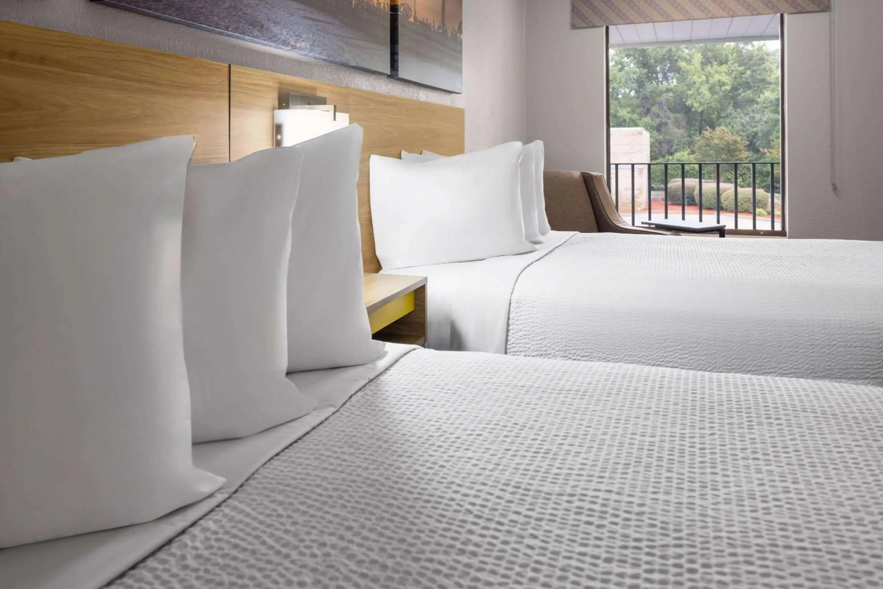 Photo of the whole room, Bed in Days Inn by Wyndham Ladson Summerville Charleston