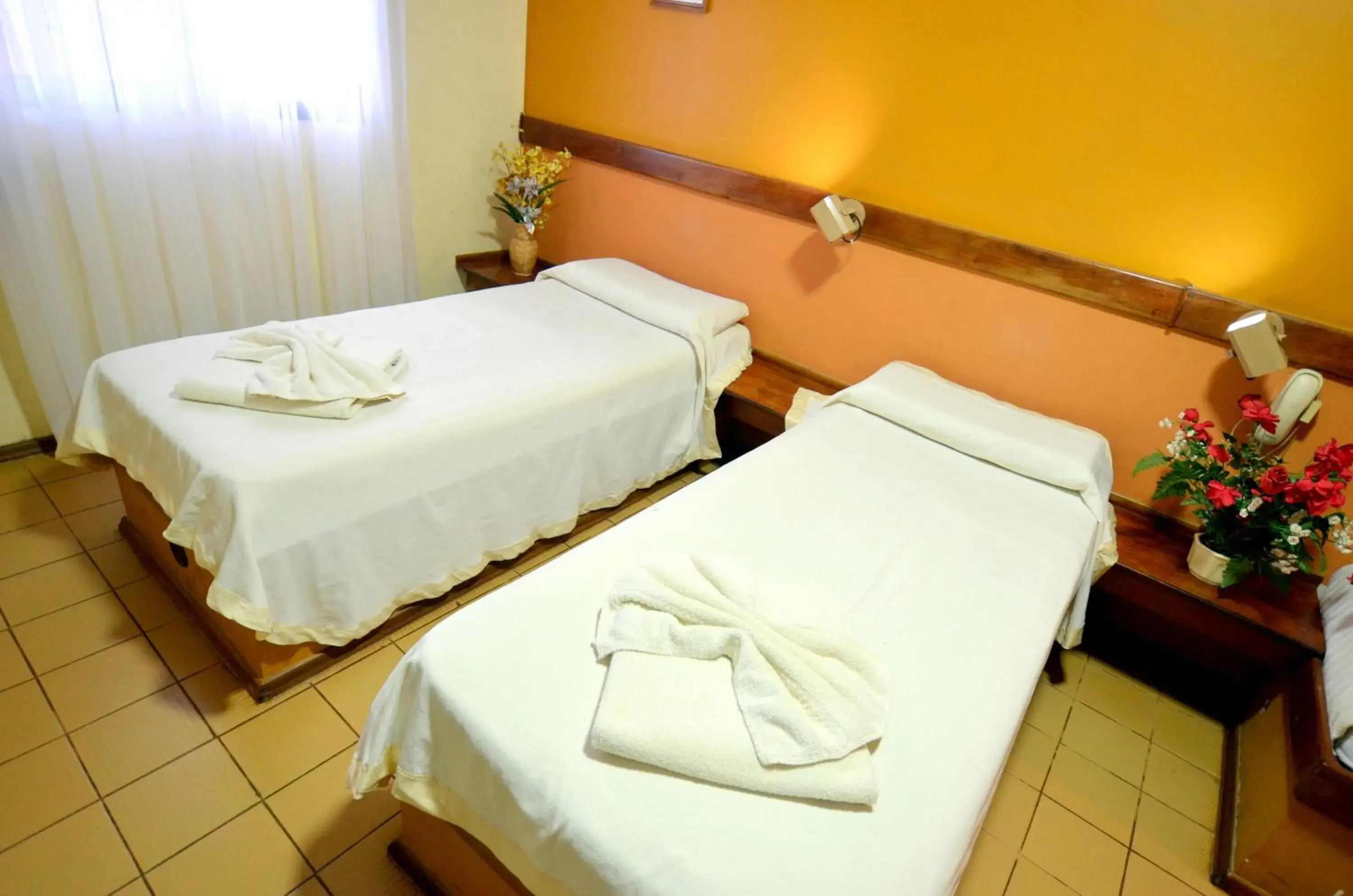 Twin Room in Hostería Casa Blanca Iguazú Twin Room in Hostería Casa Blanca Iguazú