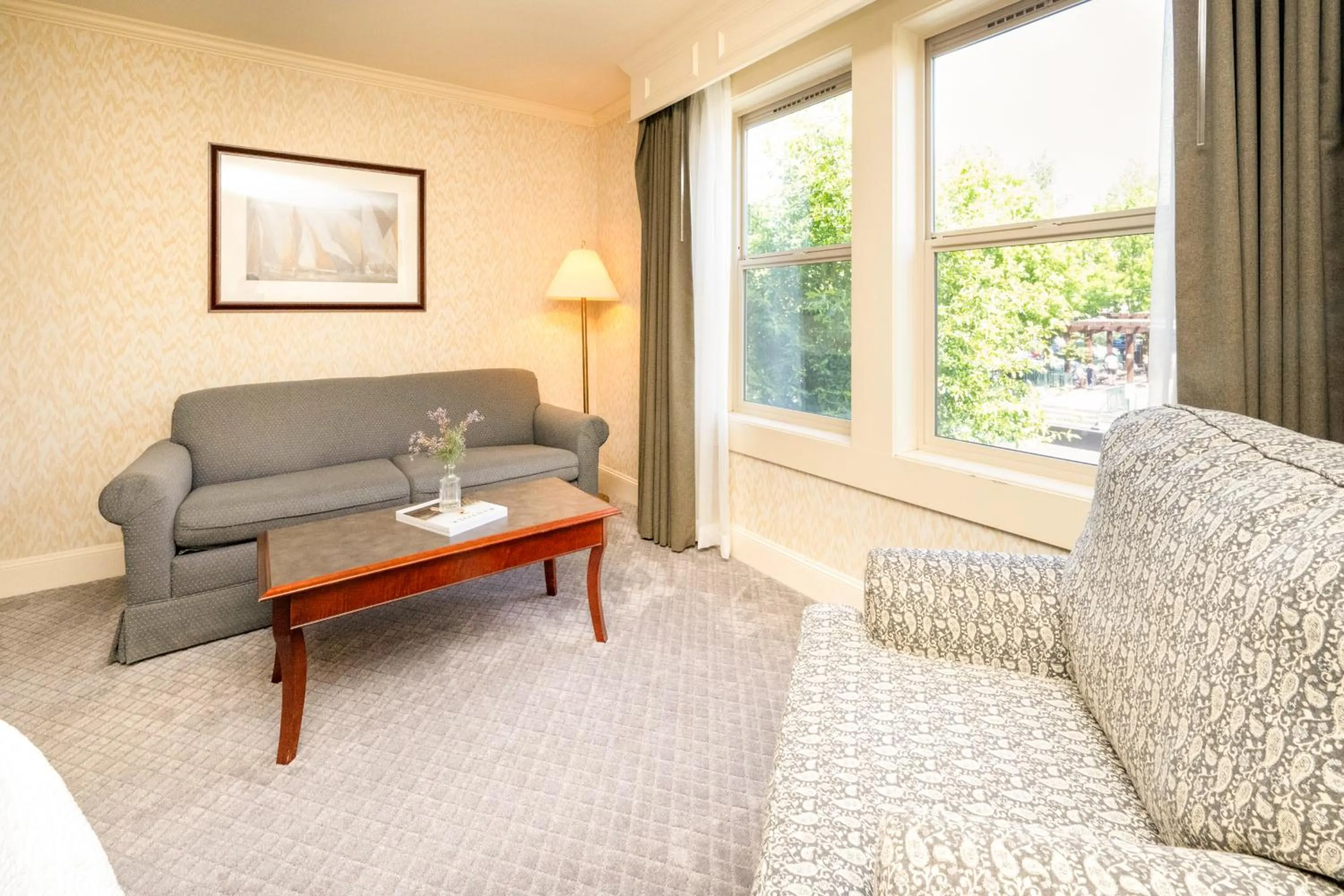 Seating area in Fairhaven Village Inn