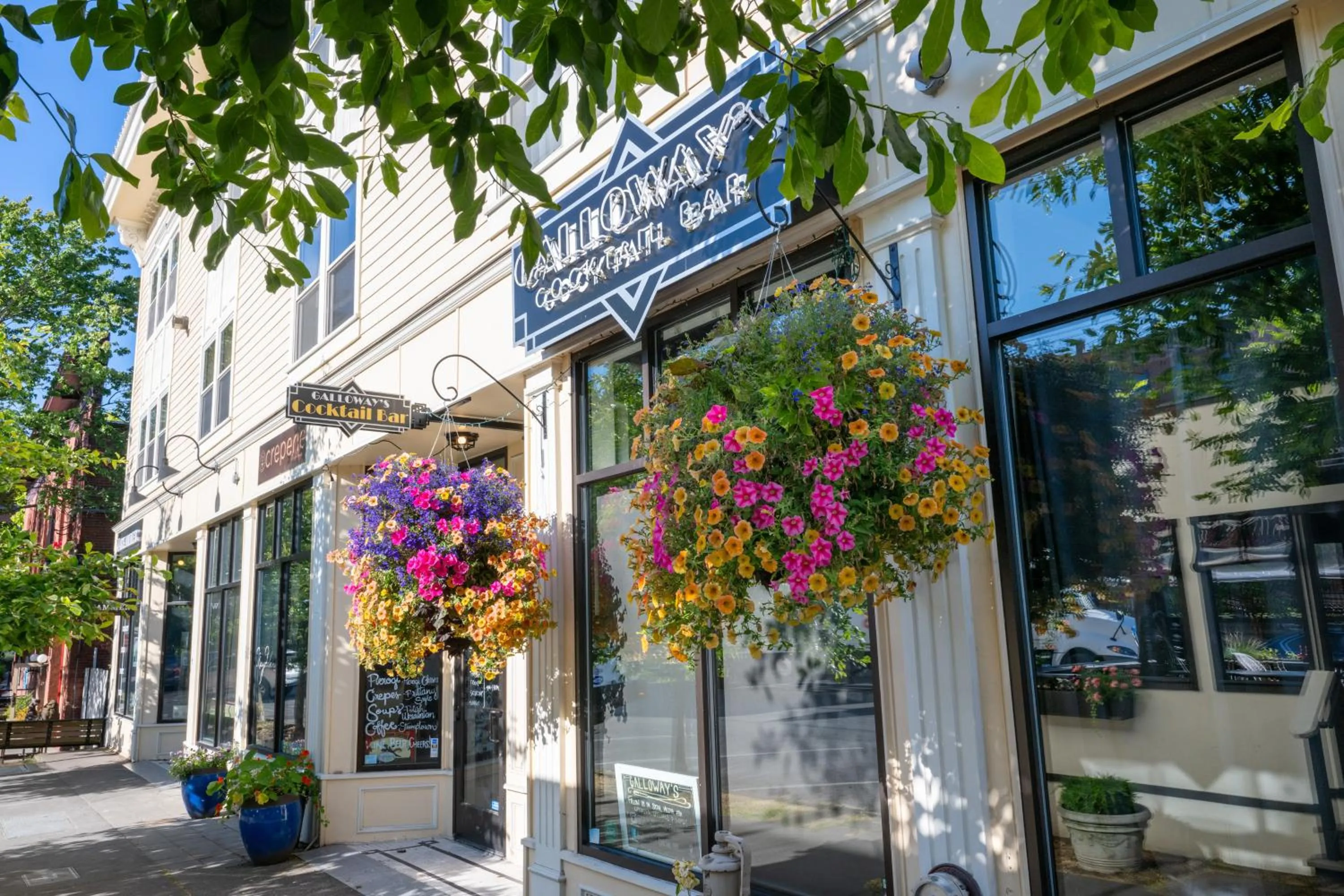 Fairhaven Village Inn