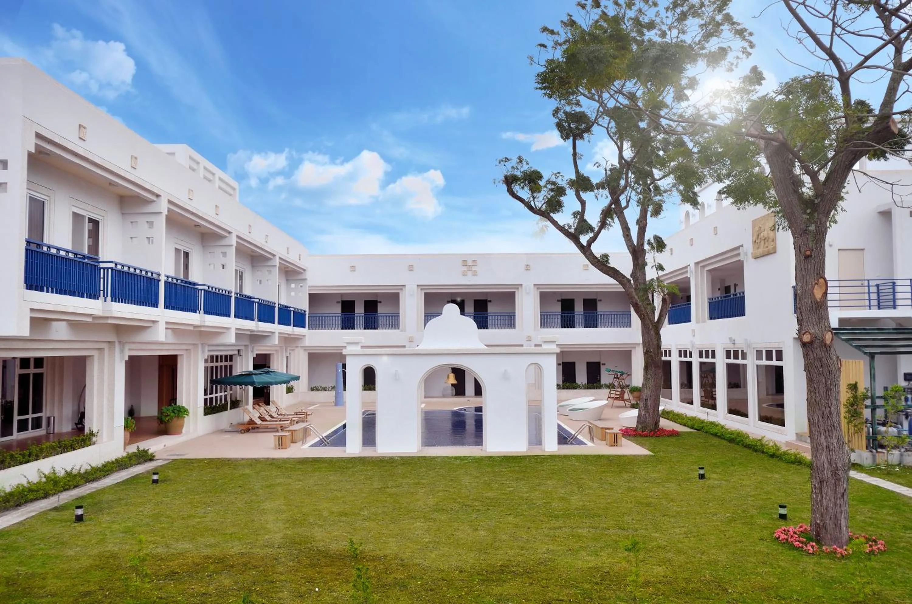 Property building in J Resort