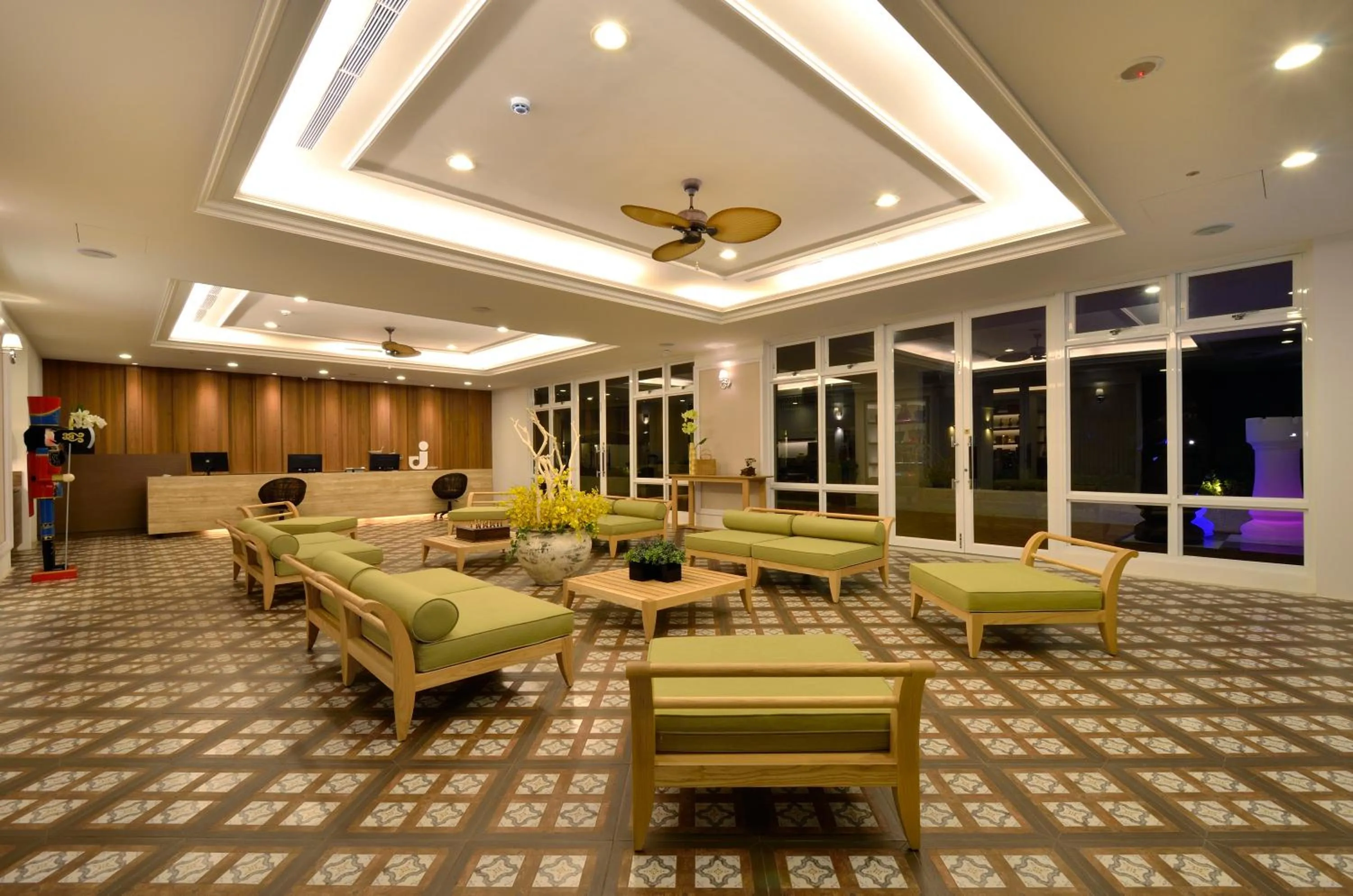 Seating area in J Resort