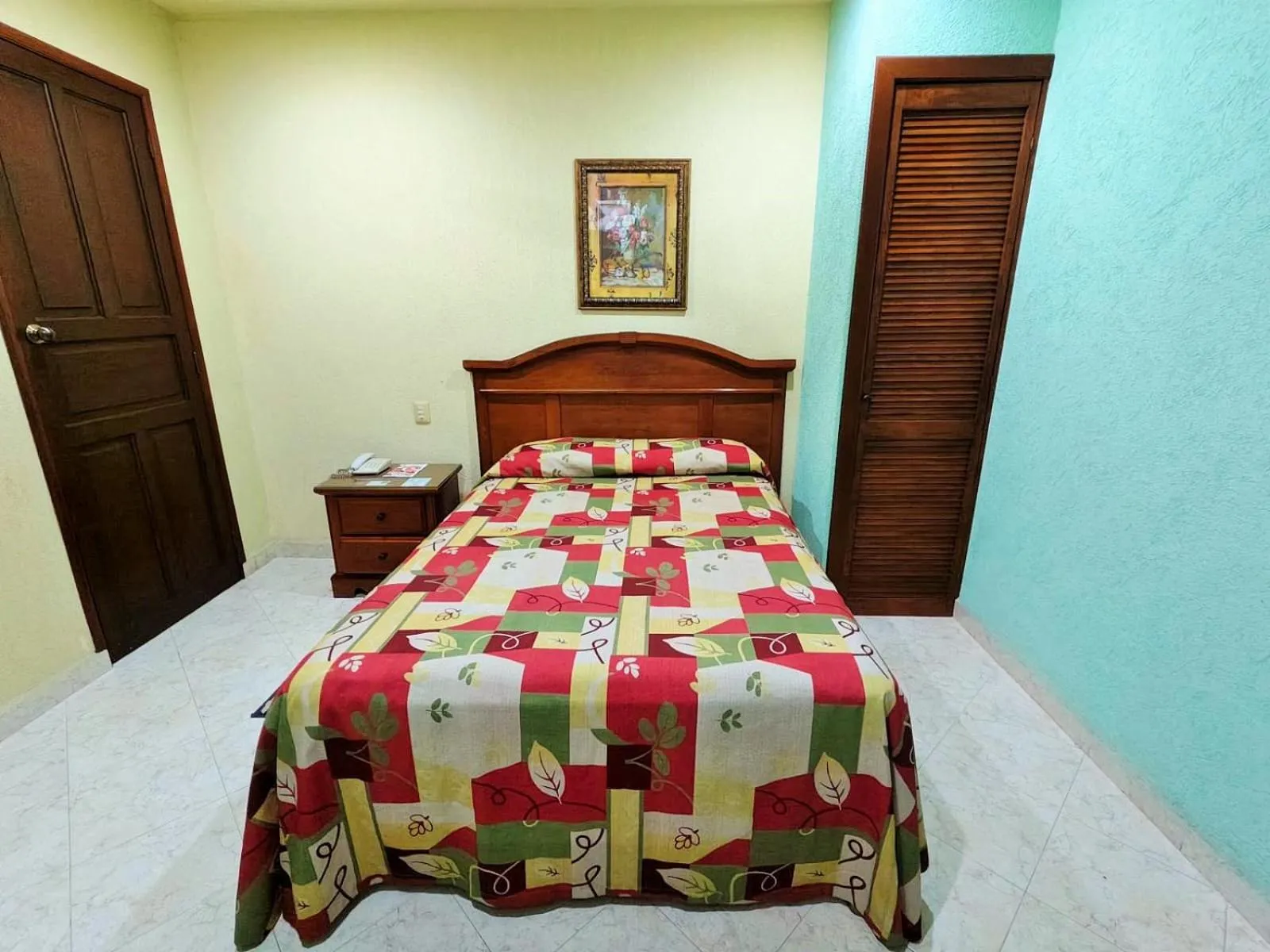 Bed in Novotel De Poza Rica