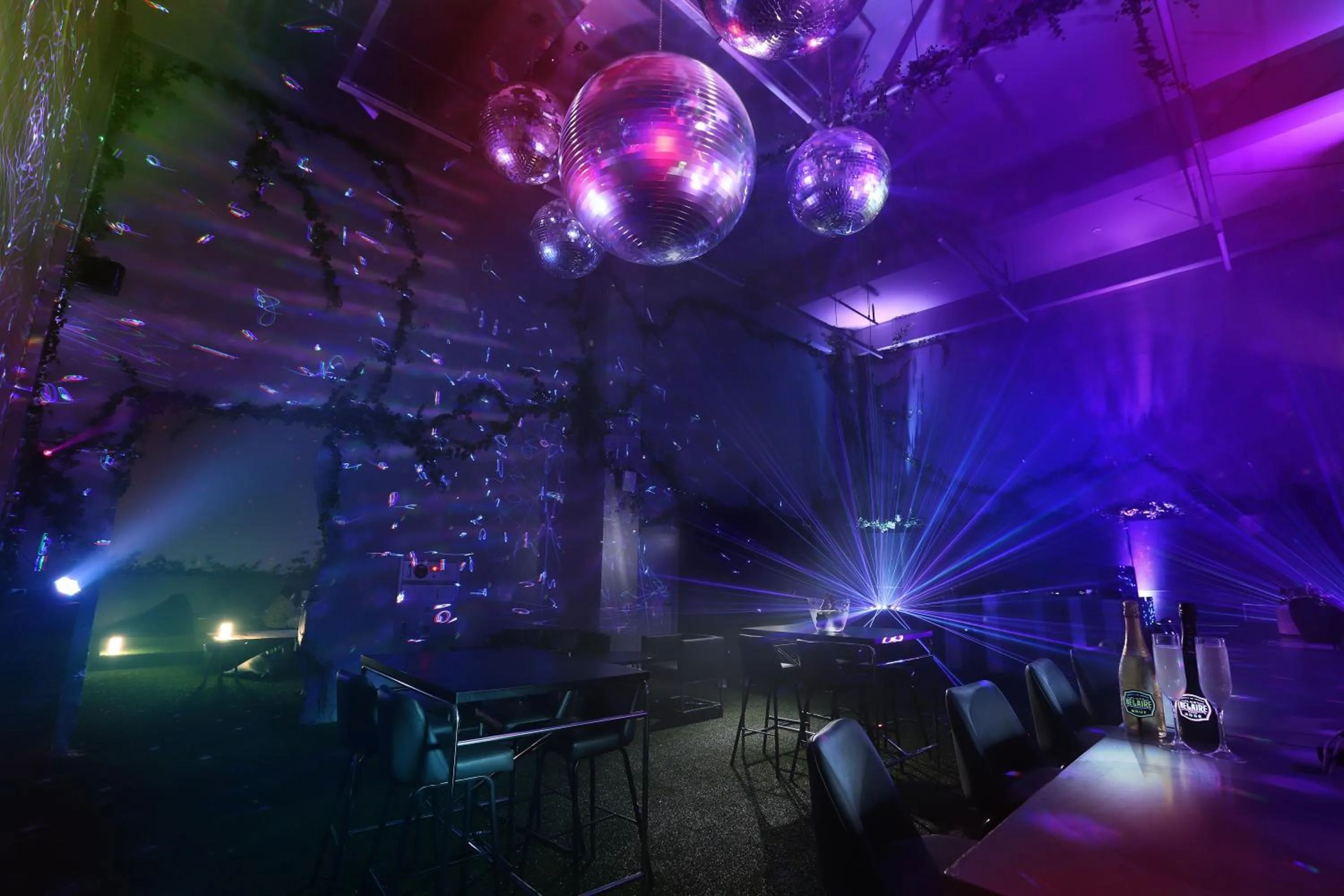 Nightclub / DJ in Utop Marina Hotel & Resort