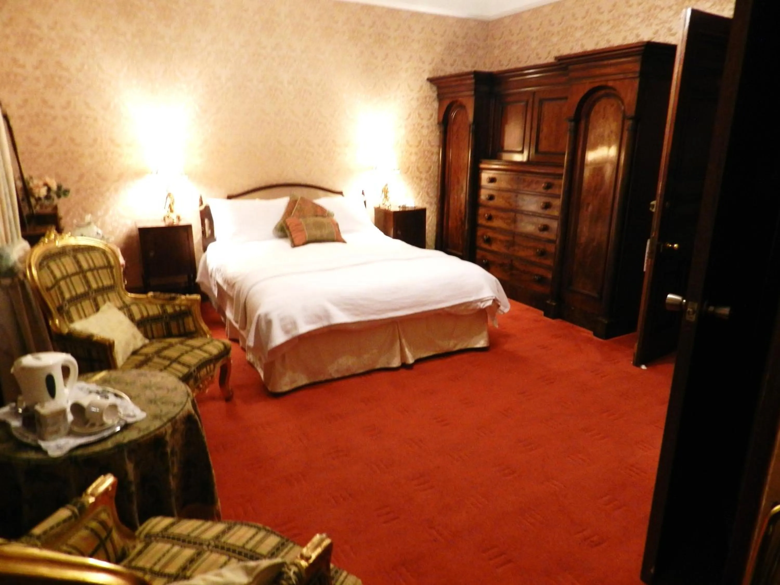 Bedroom, Bed in Ledgowan Lodge Hotel