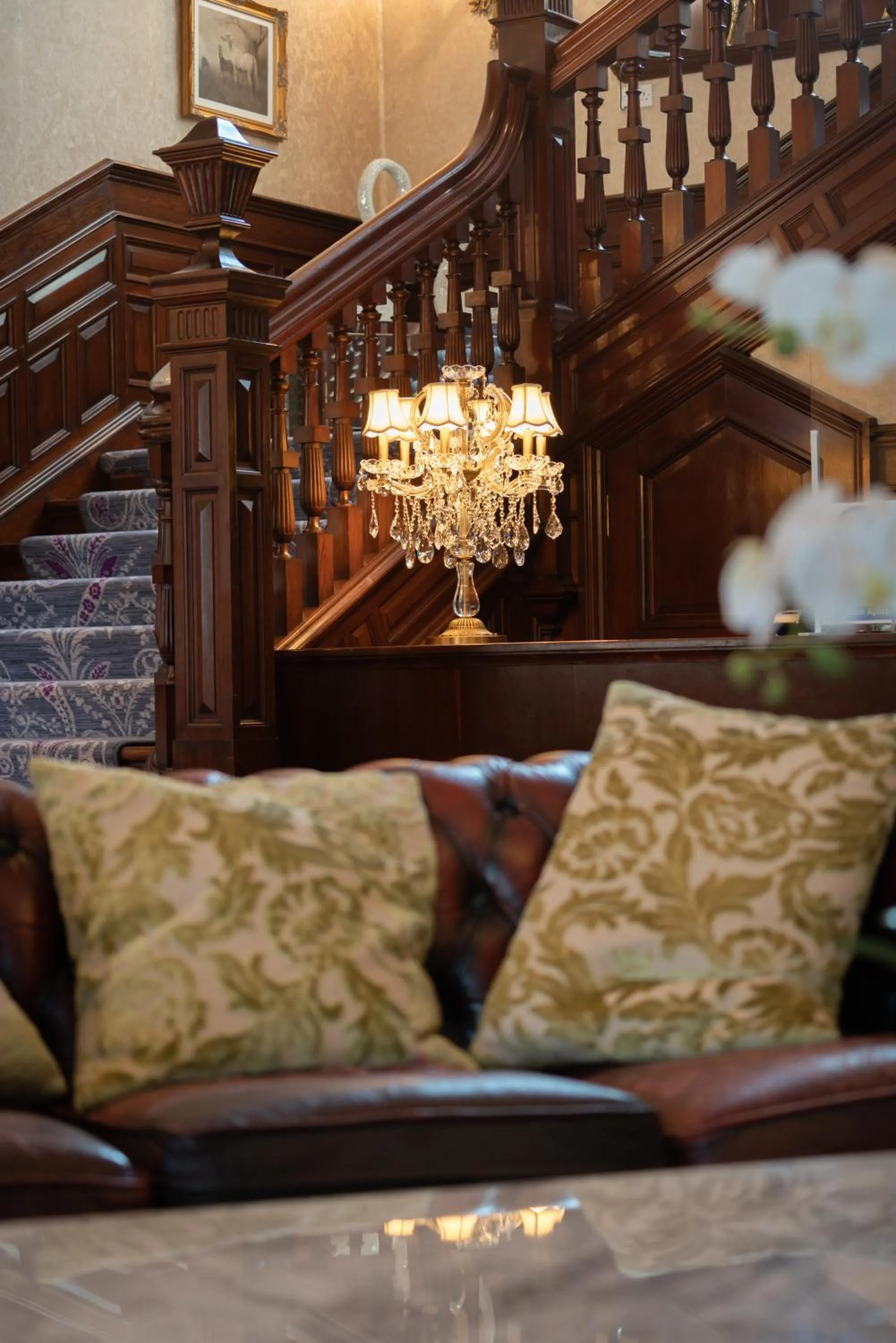 Living room in Ledgowan Lodge Hotel