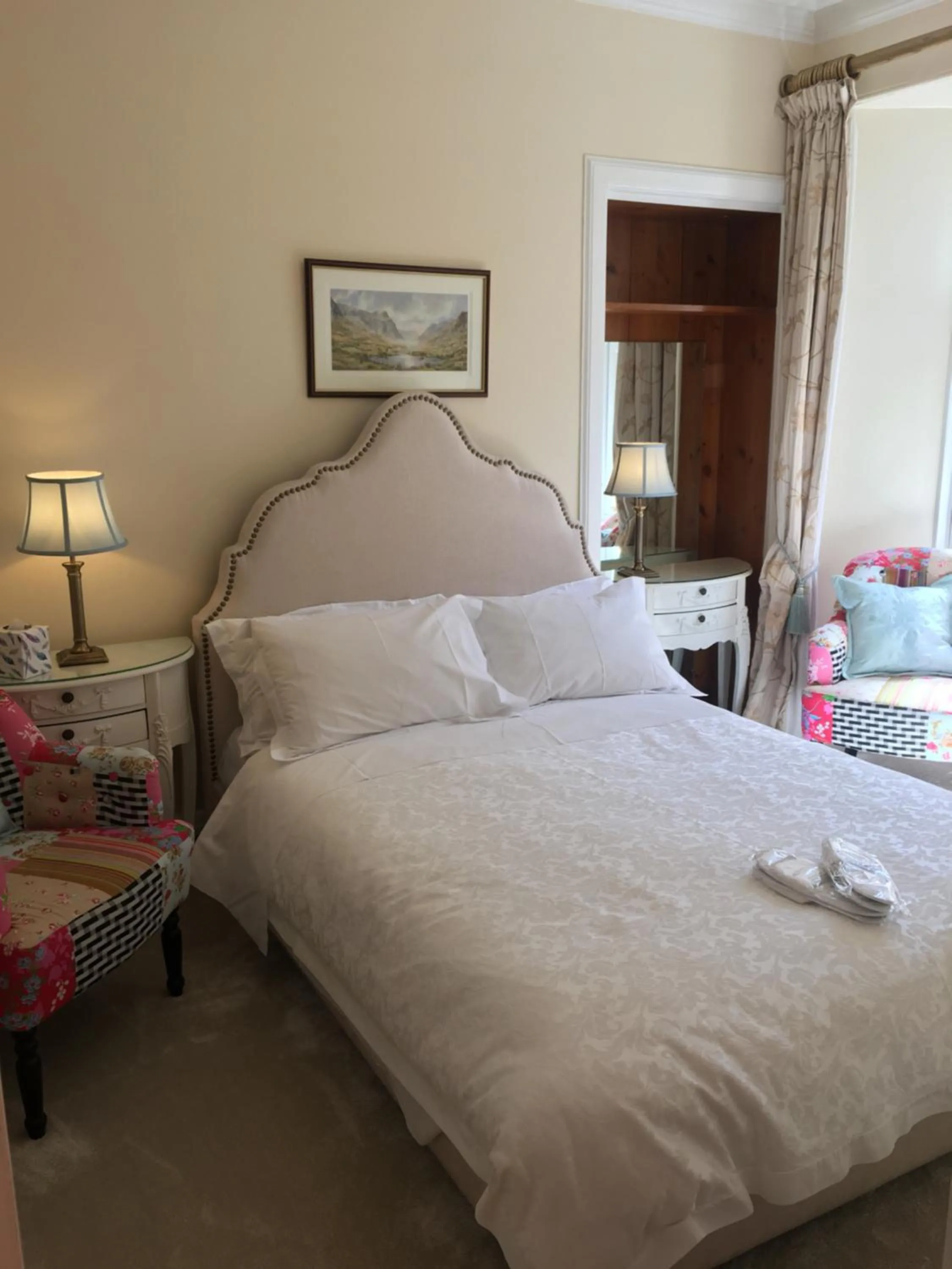 Bed in Ledgowan Lodge Hotel