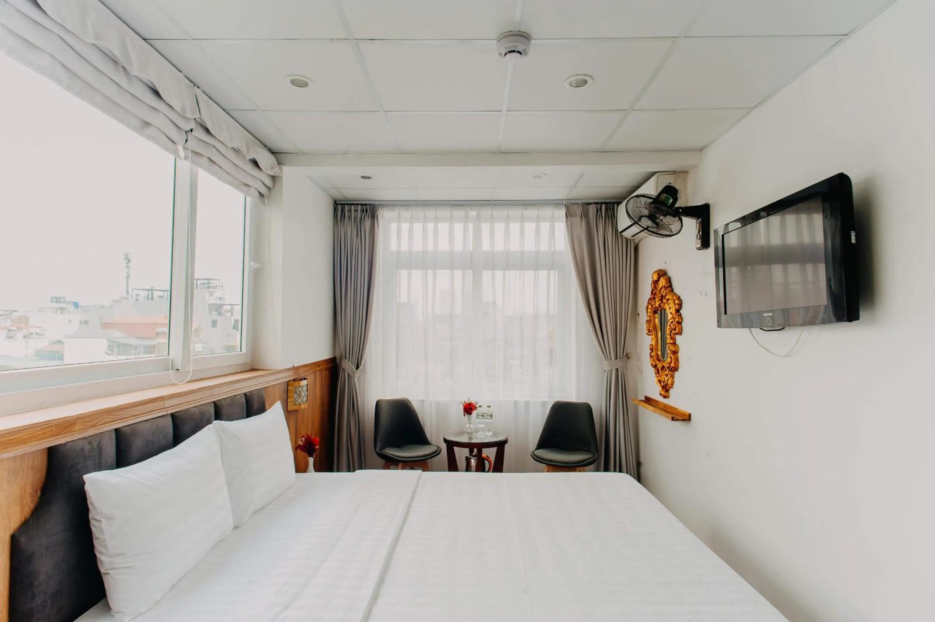 Bed in Hanoi Asia Hotel