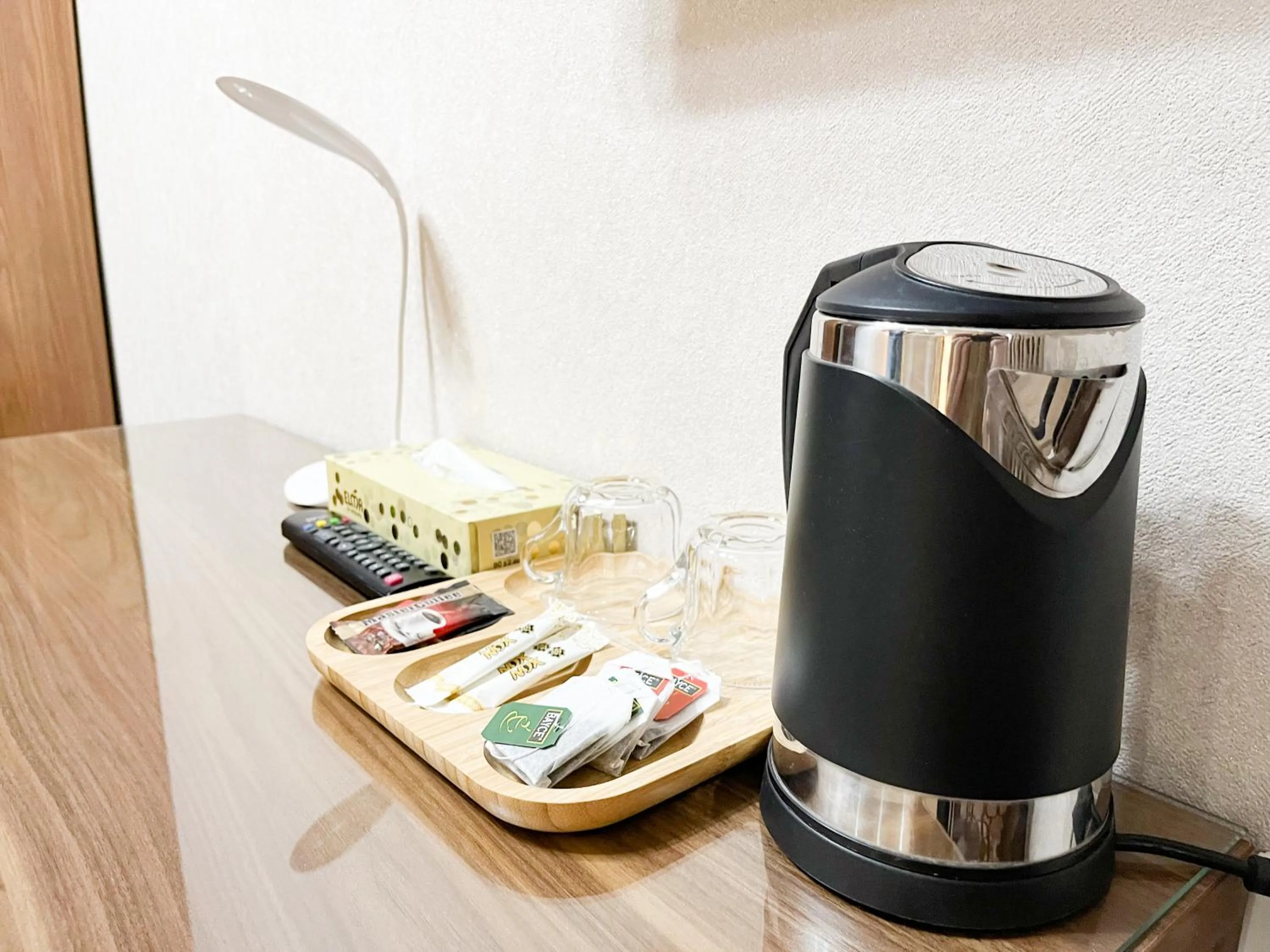 Coffee/tea facilities in Reikartz Xon Tashkent