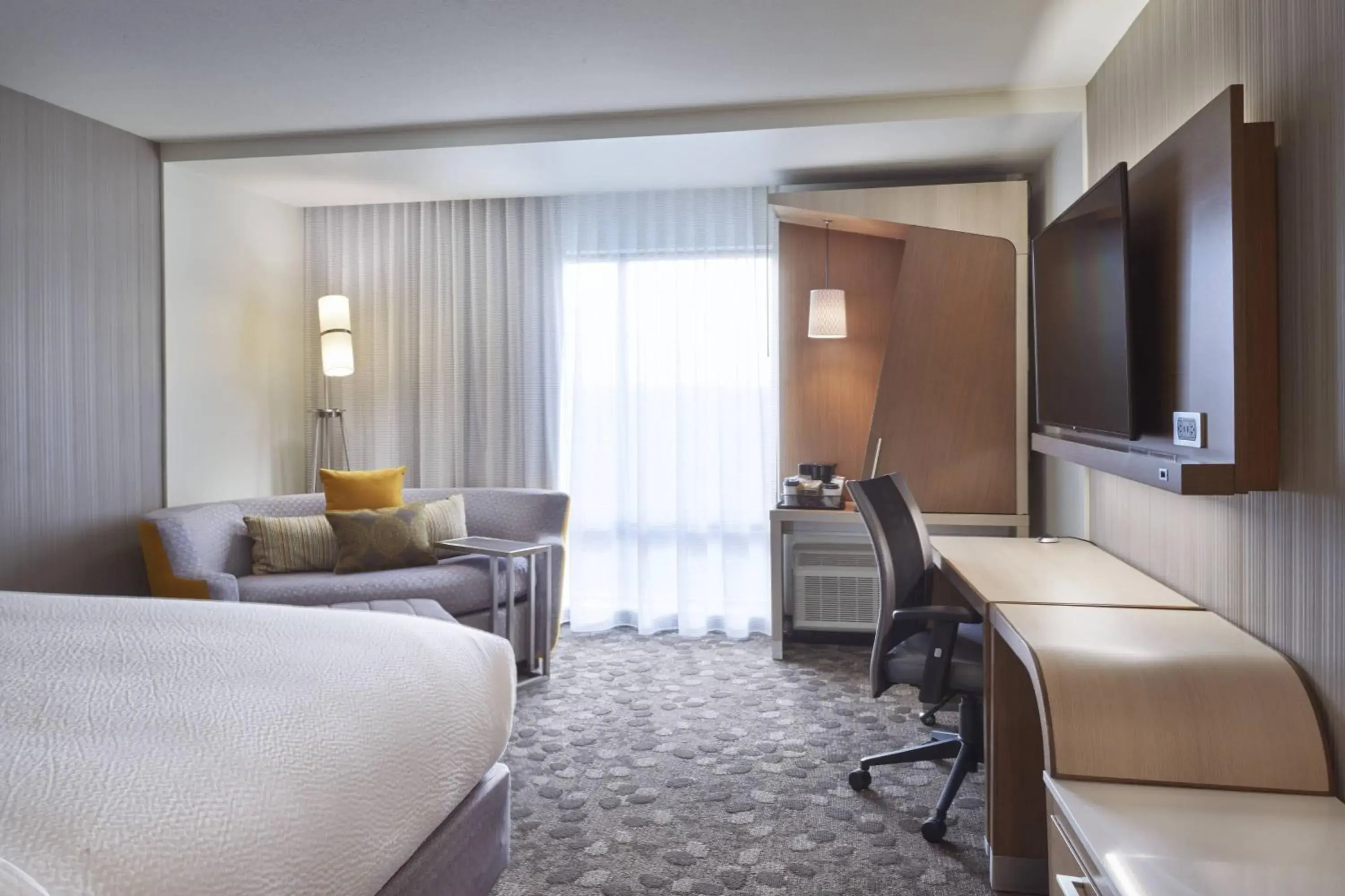 Guest room, 1 King, Sofa bed in Courtyard by Marriott Jackson Guest room, 1 King, Sofa bed in Courtyard by Marriott Jackson