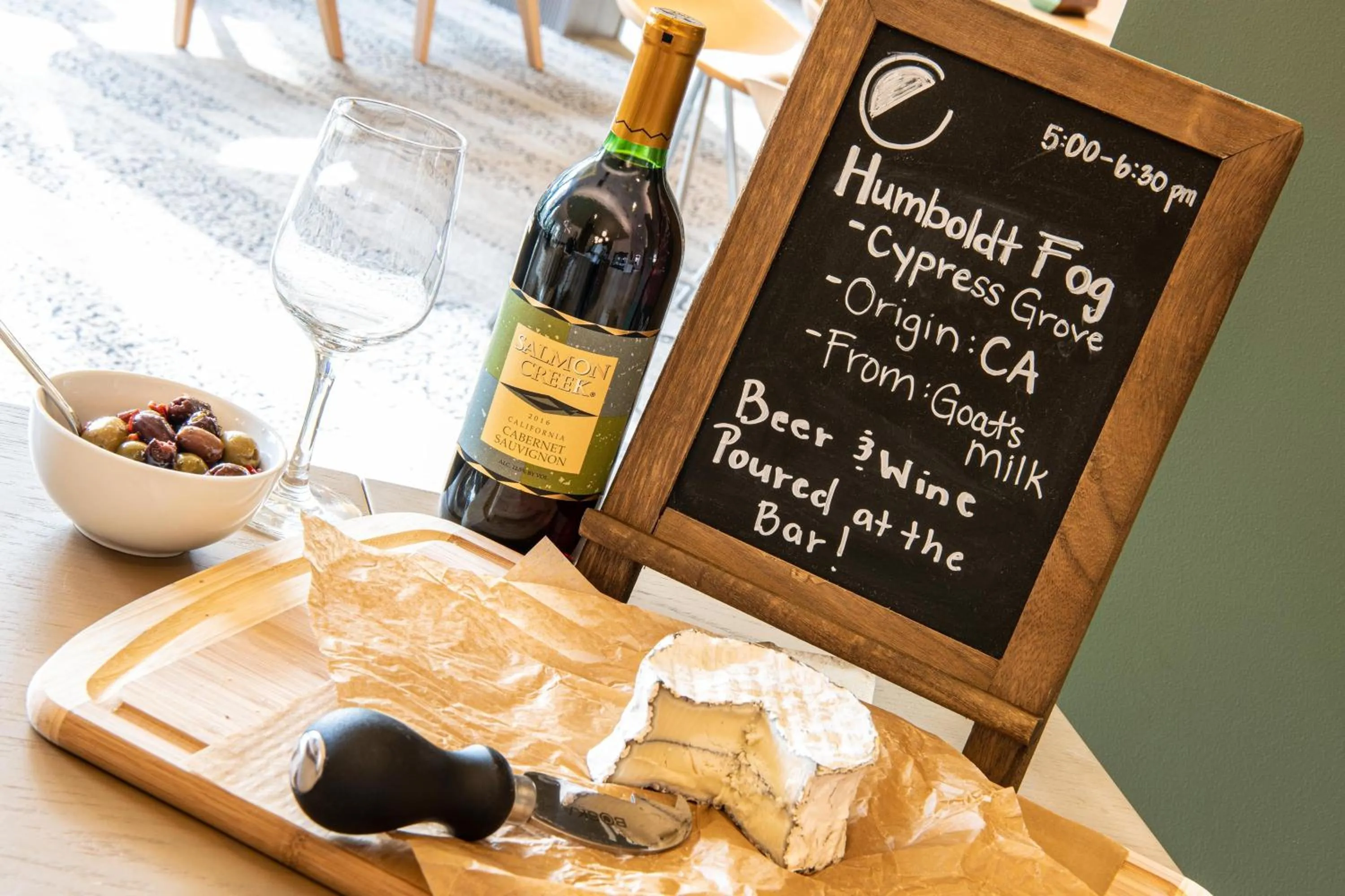 Lobby or reception in Element Scottsdale at SkySong