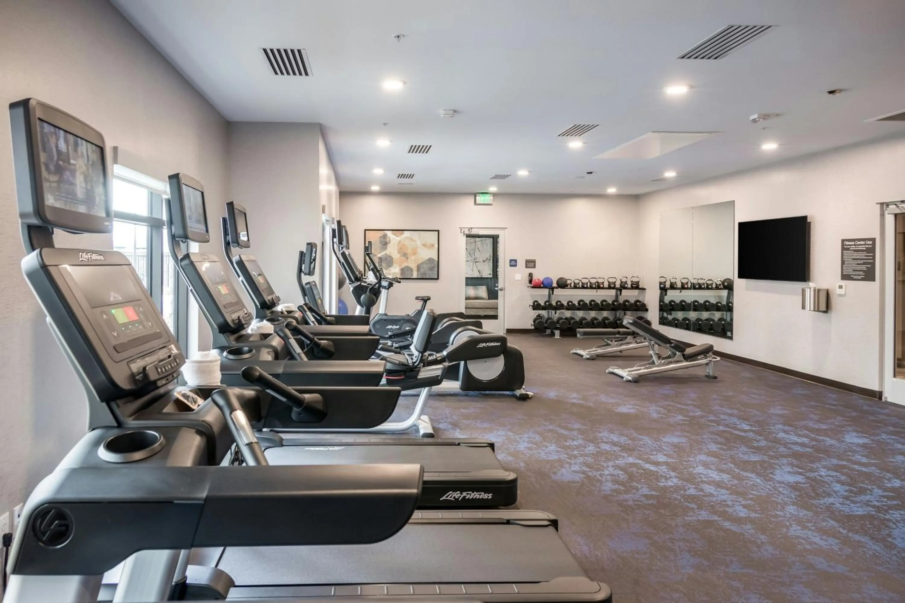 Fitness centre/facilities in Residence Inn by Marriott San Jose North/Silicon Valley