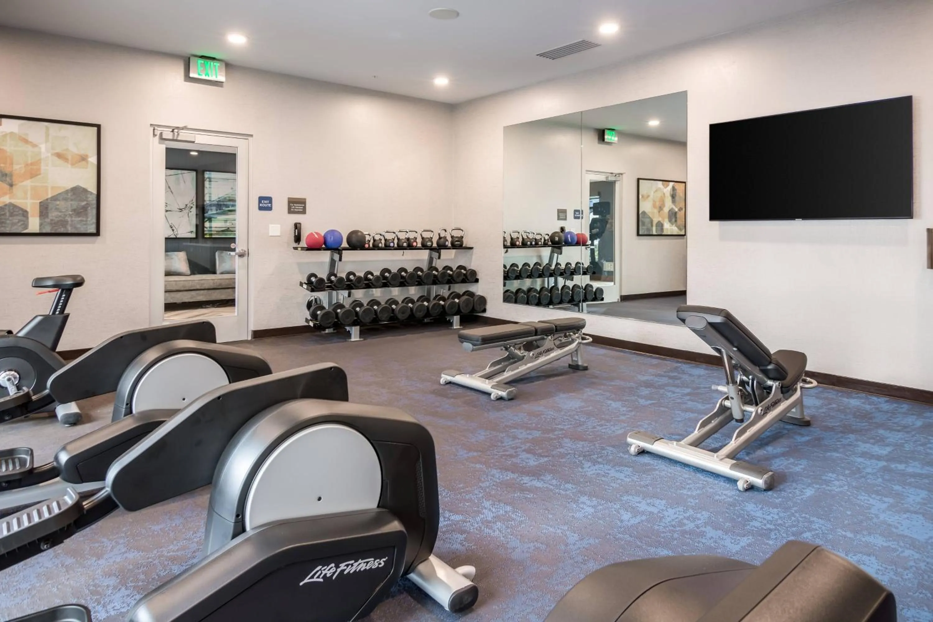 Fitness centre/facilities in Residence Inn by Marriott San Jose North/Silicon Valley