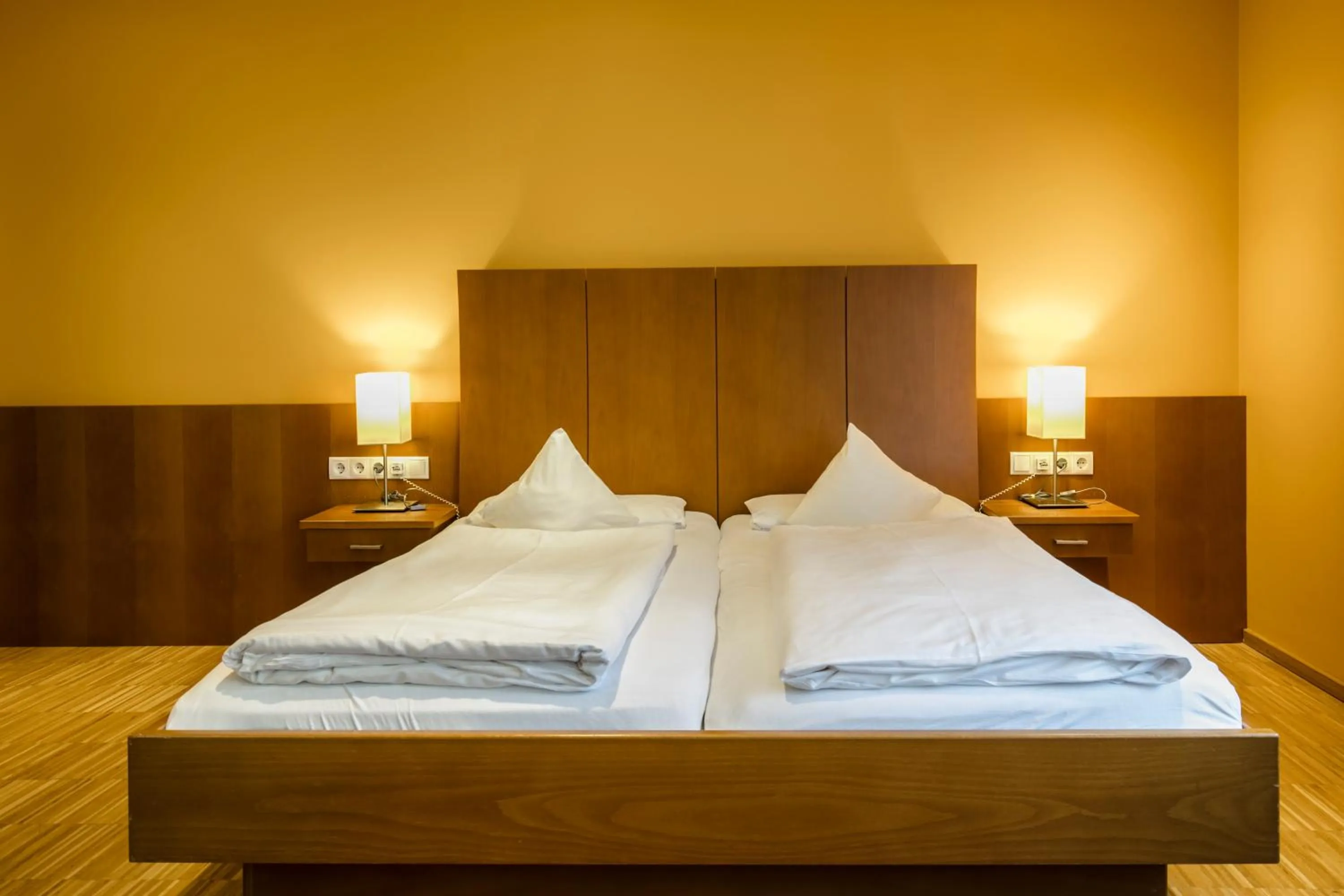 Photo of the whole room, Bed in Montfort - das Hotel