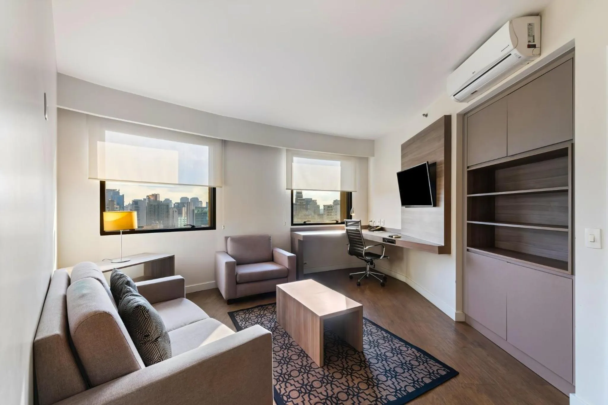 Photo of the whole room in Staybridge Suites São Paulo by IHG