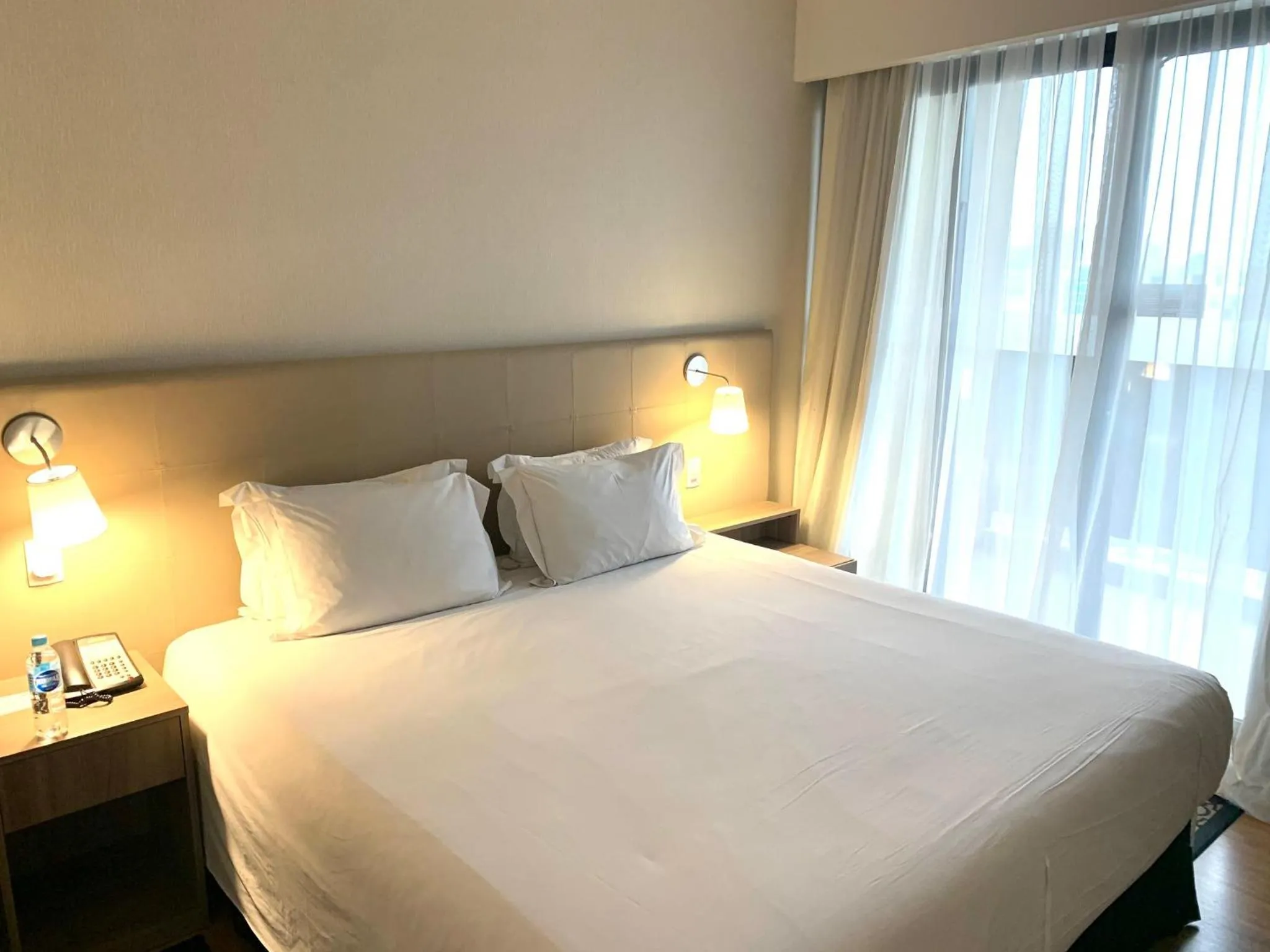Photo of the whole room, Bed in Staybridge Suites São Paulo by IHG