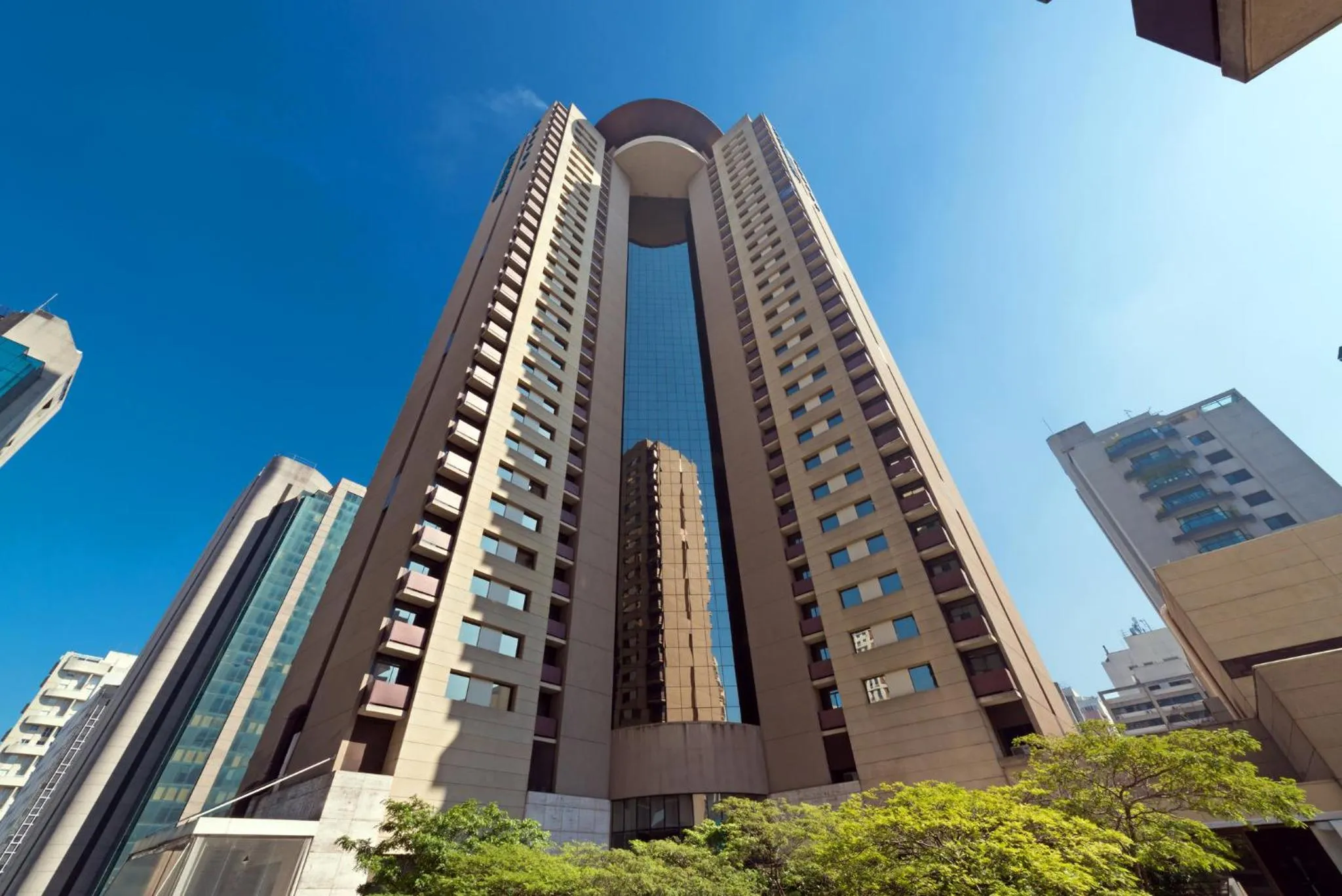 Property building in Staybridge Suites São Paulo by IHG