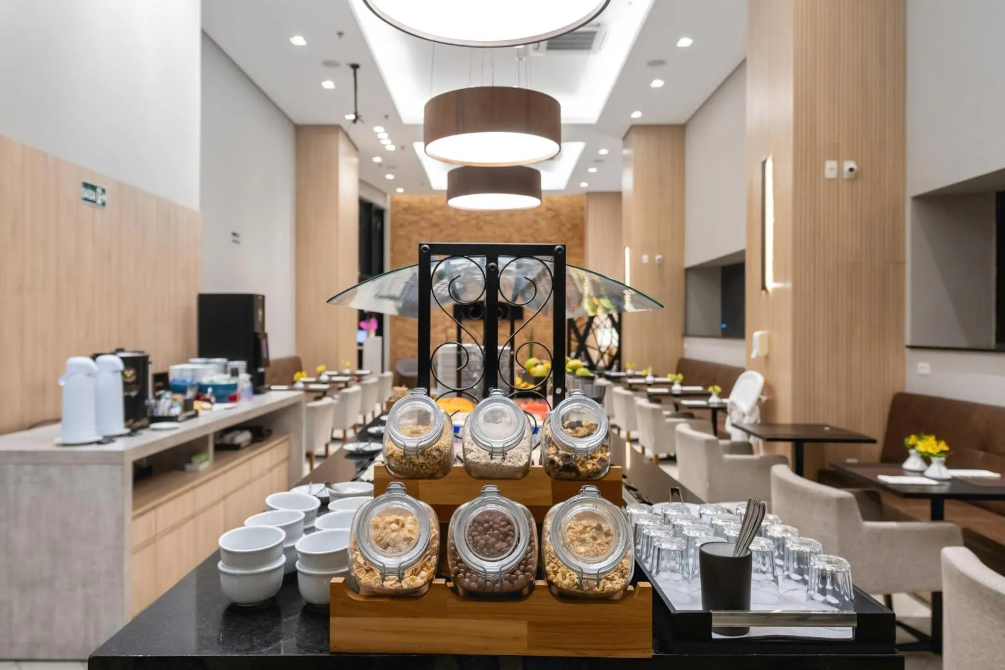 Restaurant/places to eat in Staybridge Suites São Paulo by IHG