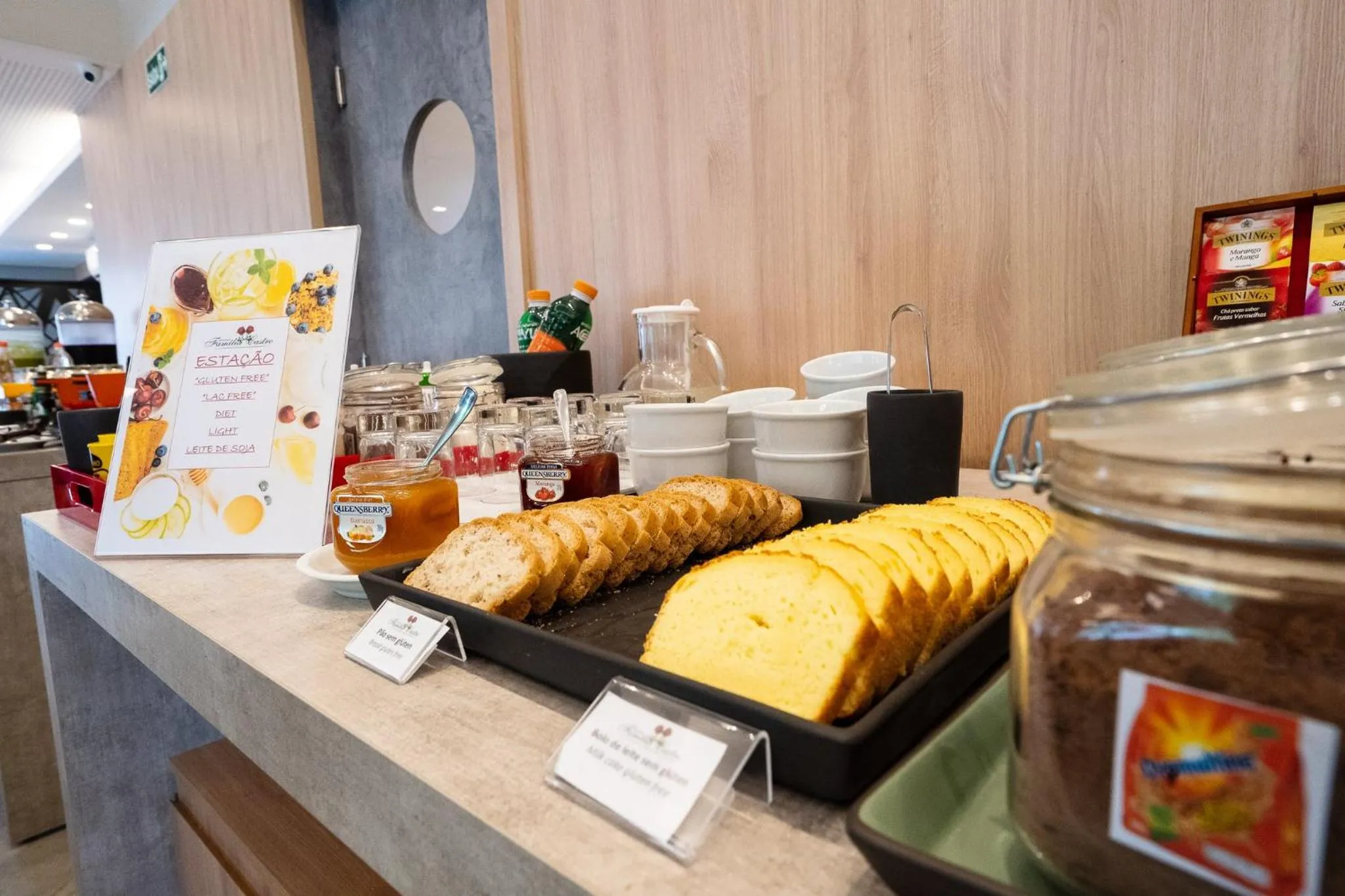 Restaurant/places to eat in Staybridge Suites São Paulo by IHG