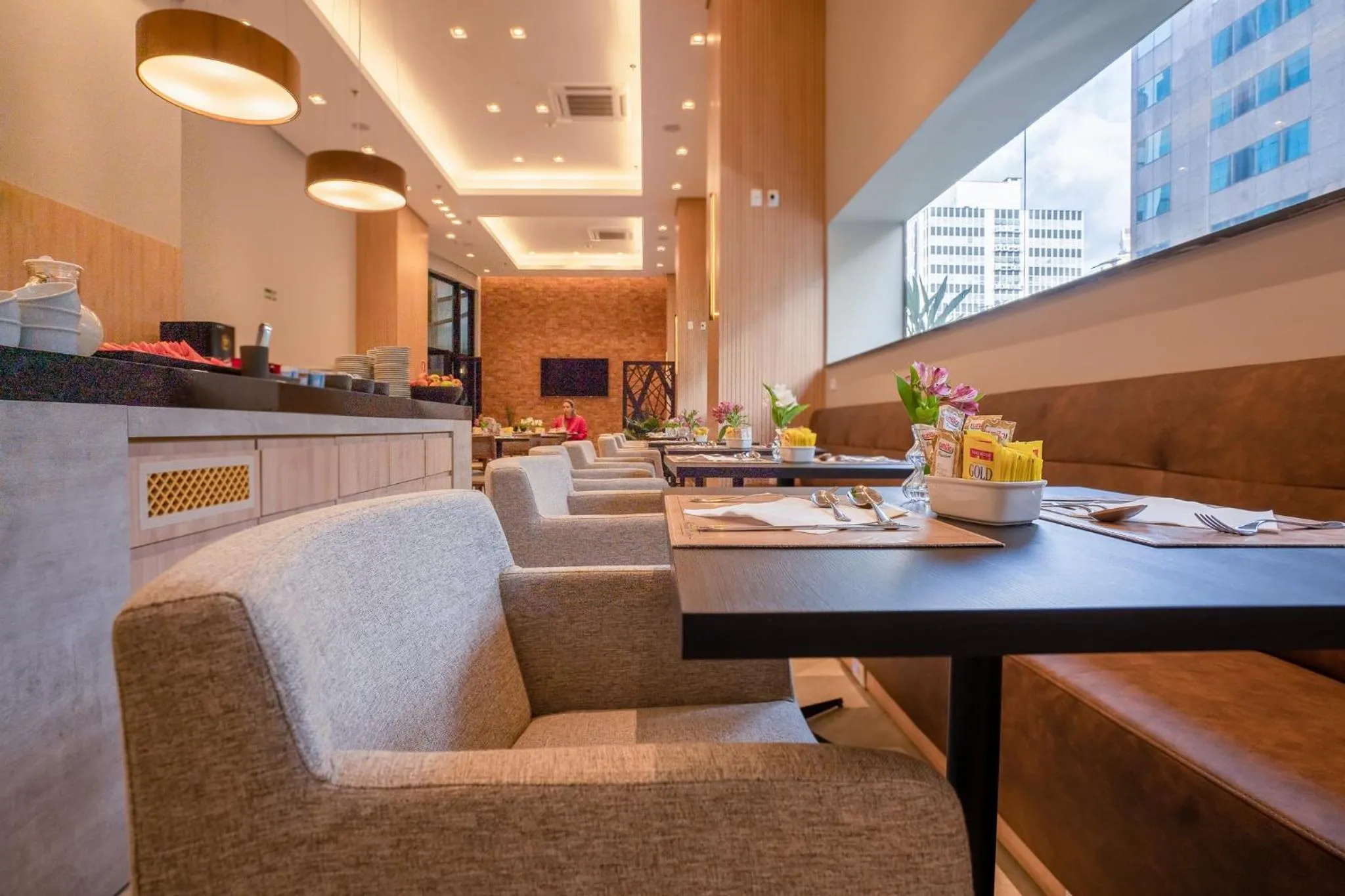 Restaurant/places to eat in Staybridge Suites São Paulo by IHG