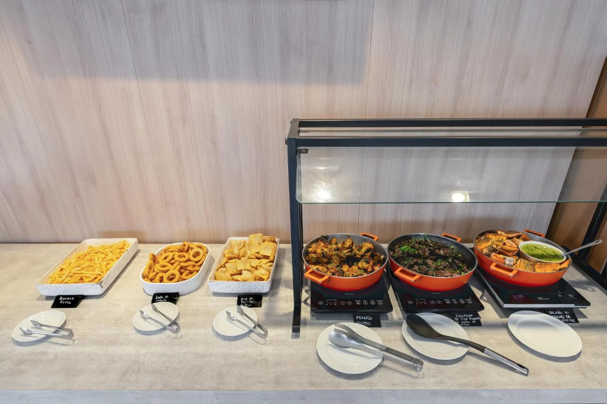 Lunch in Staybridge Suites São Paulo by IHG