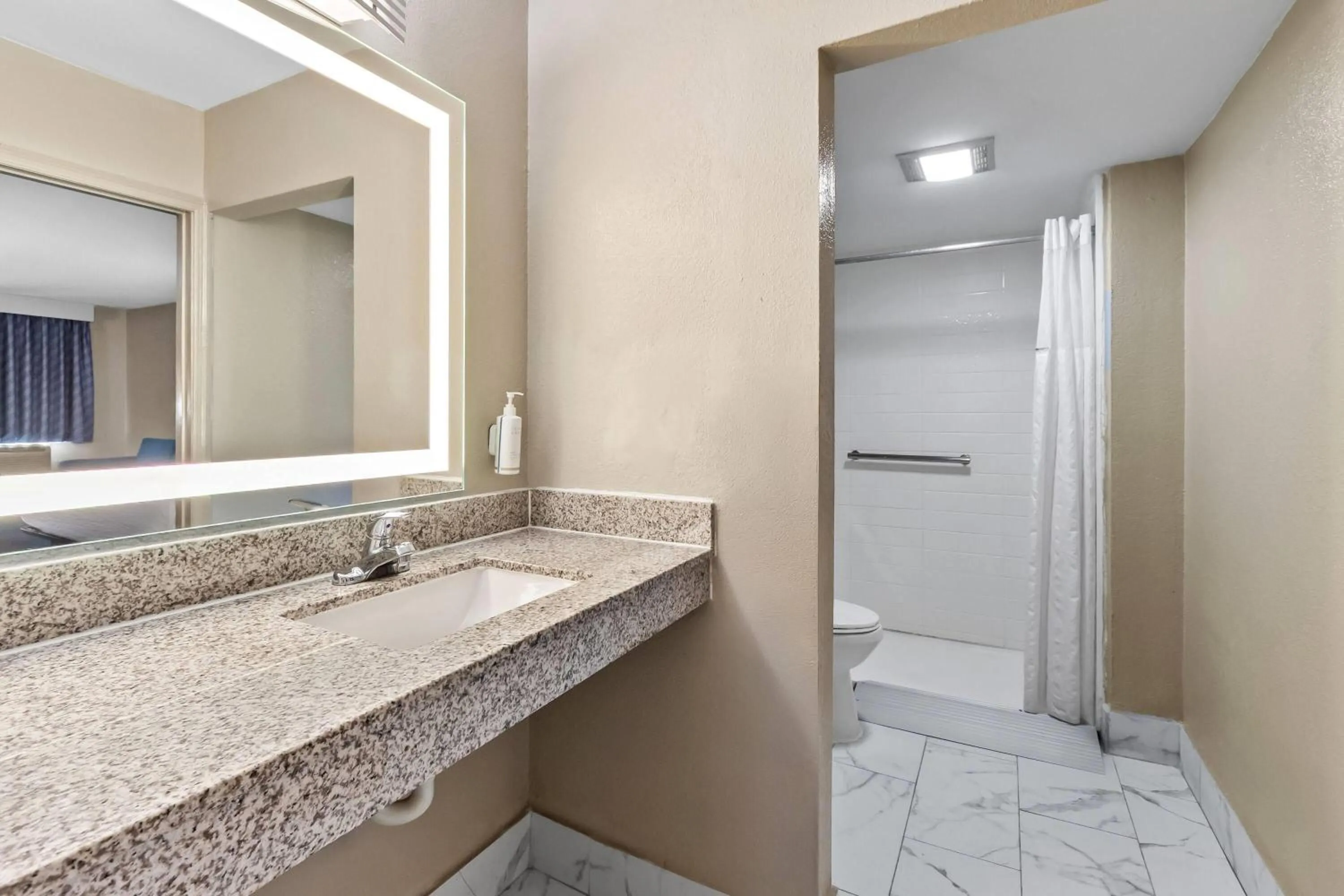 Shower in Days Inn by Wyndham Goose Creek