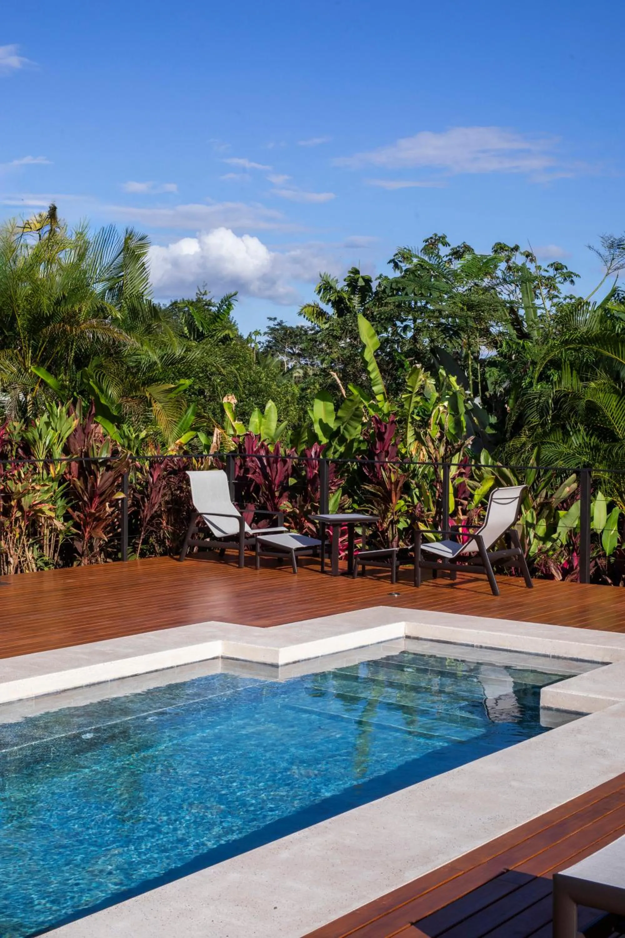 Swimming pool in Arenal Manoa Resort & Hot Springs