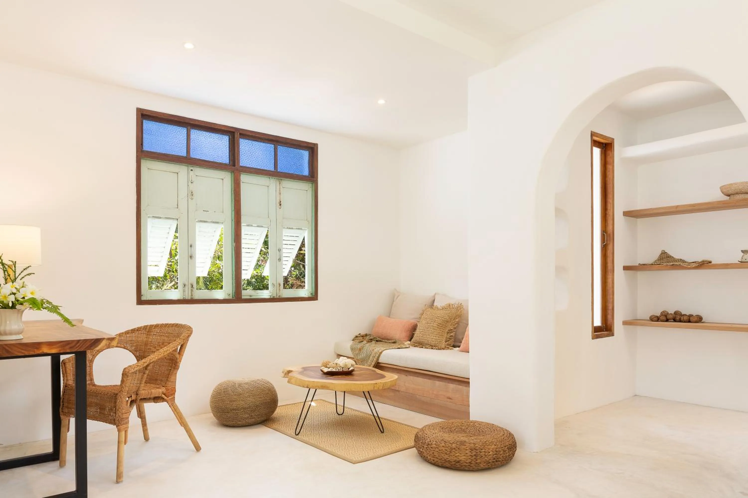 Living room in The Jungle Club - SHA Extra Plus