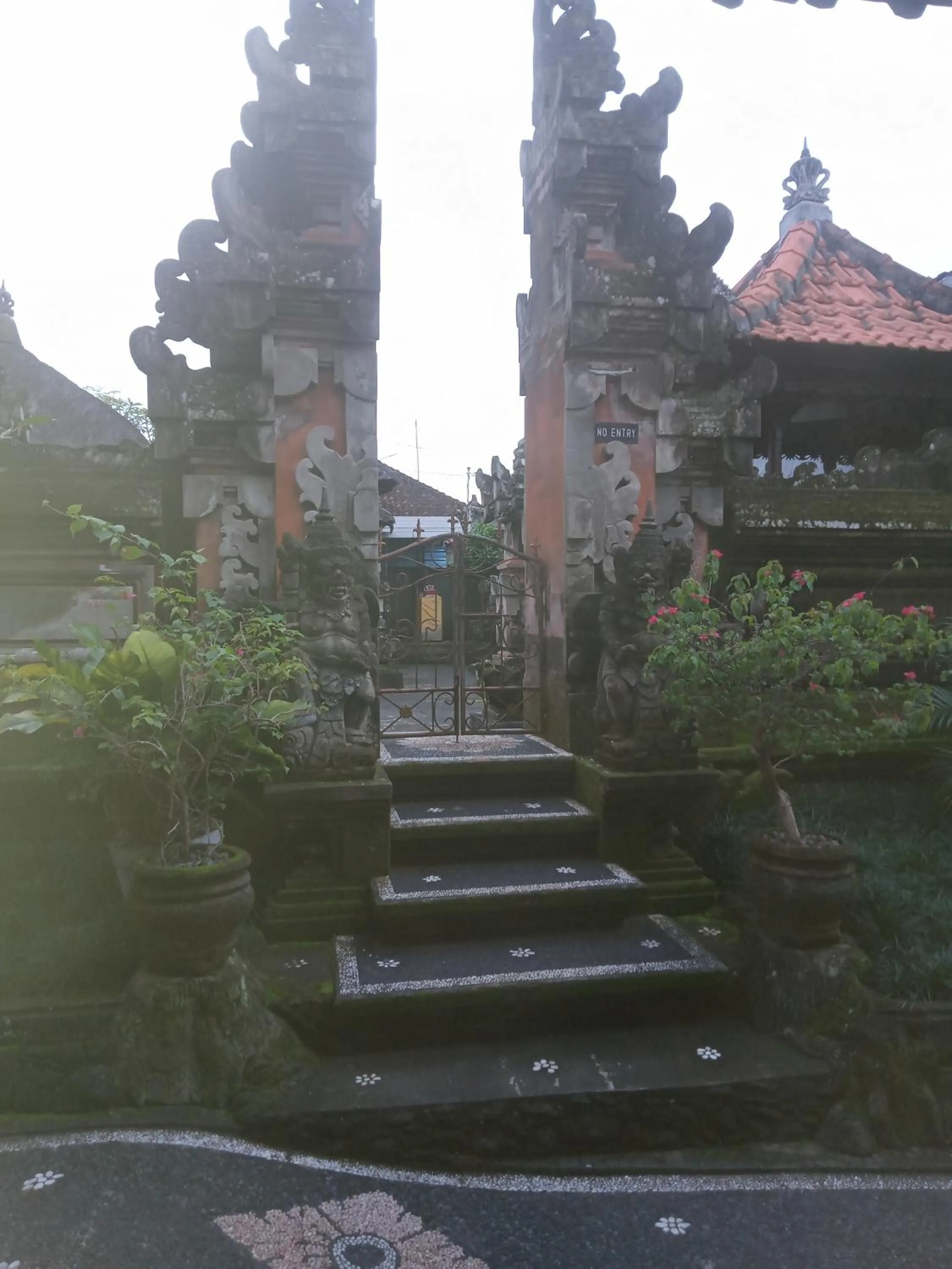 Dewi Antara Homestay