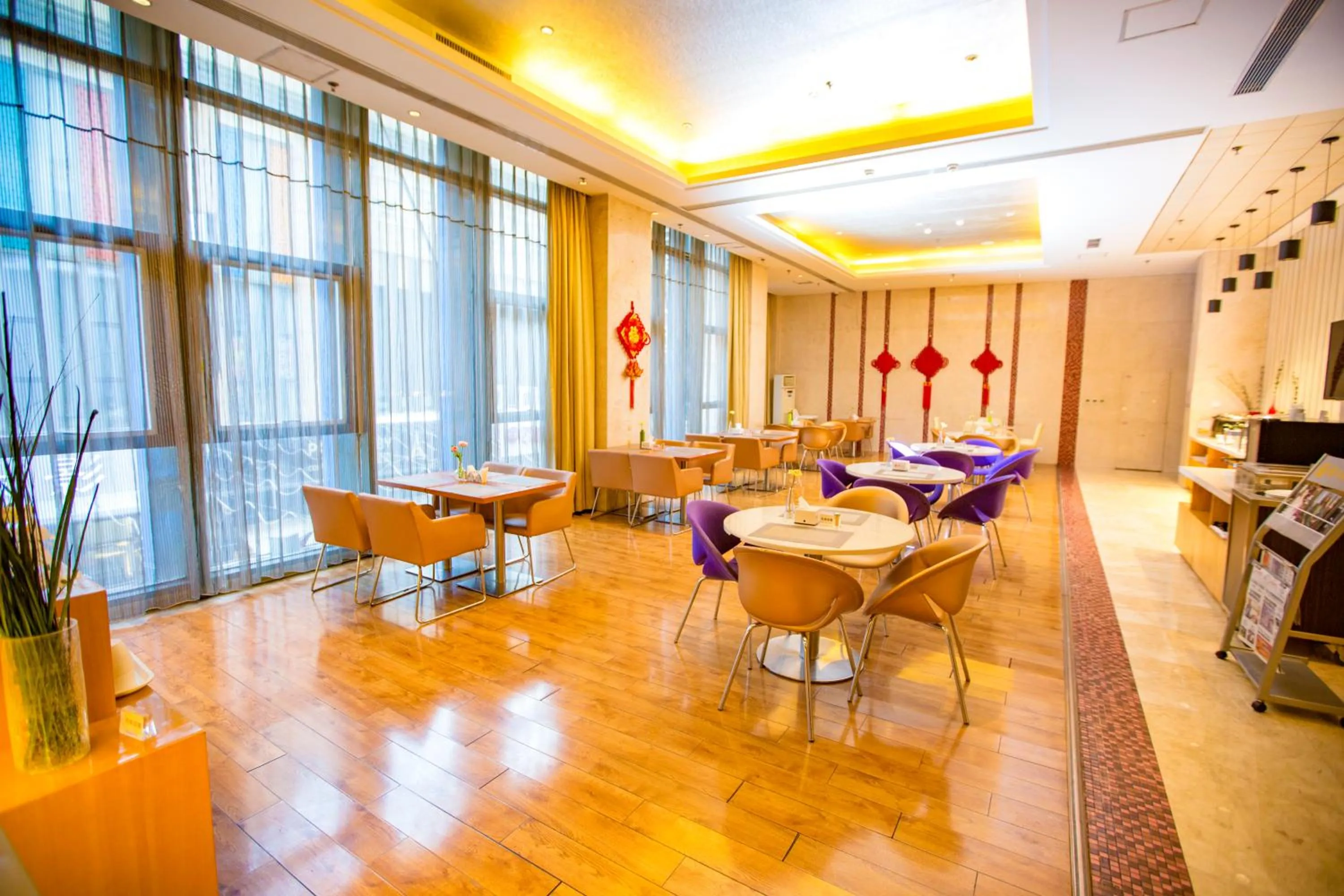 Restaurant/places to eat in Metropolo Shenyang Wanda Plaza-Beiyi Road