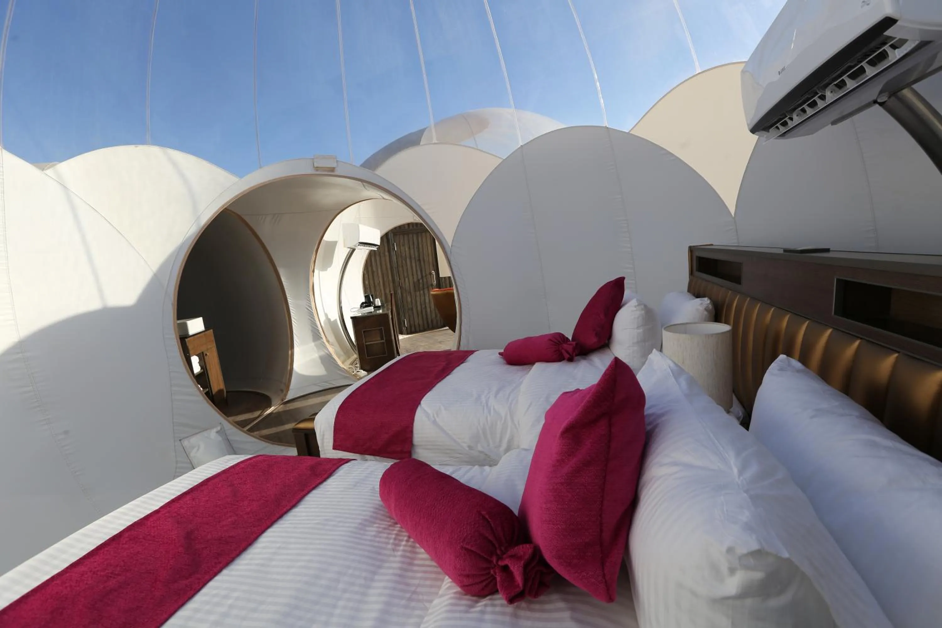 Bedroom, Bed in Wadi Rum Bubble Luxotel